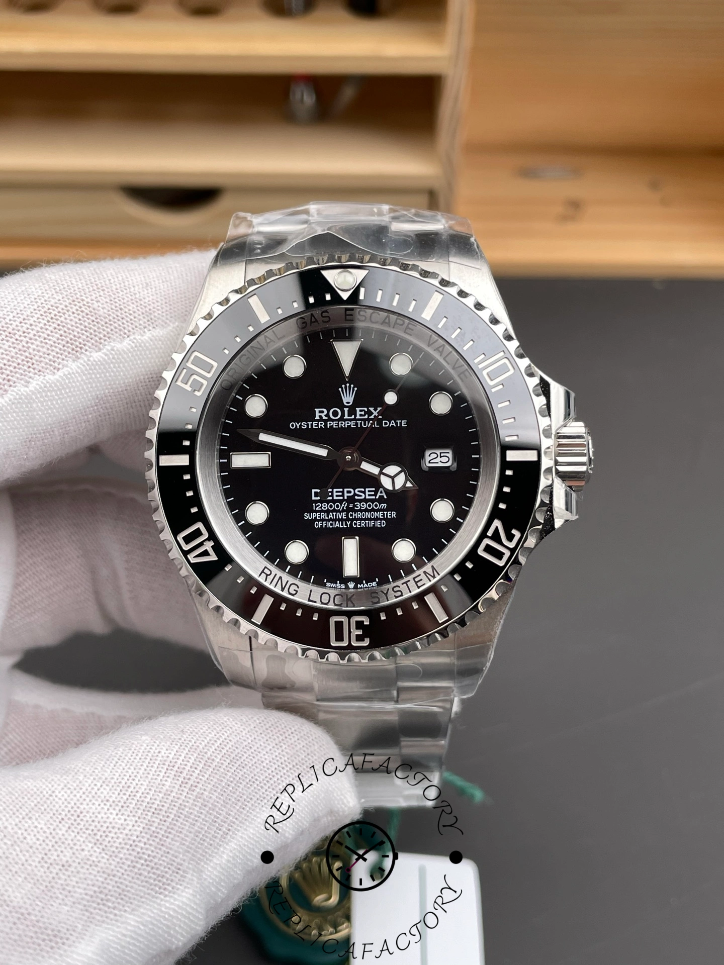 Rolex Deepsea 136660-0006 1:1 Clone 44 Black Dial