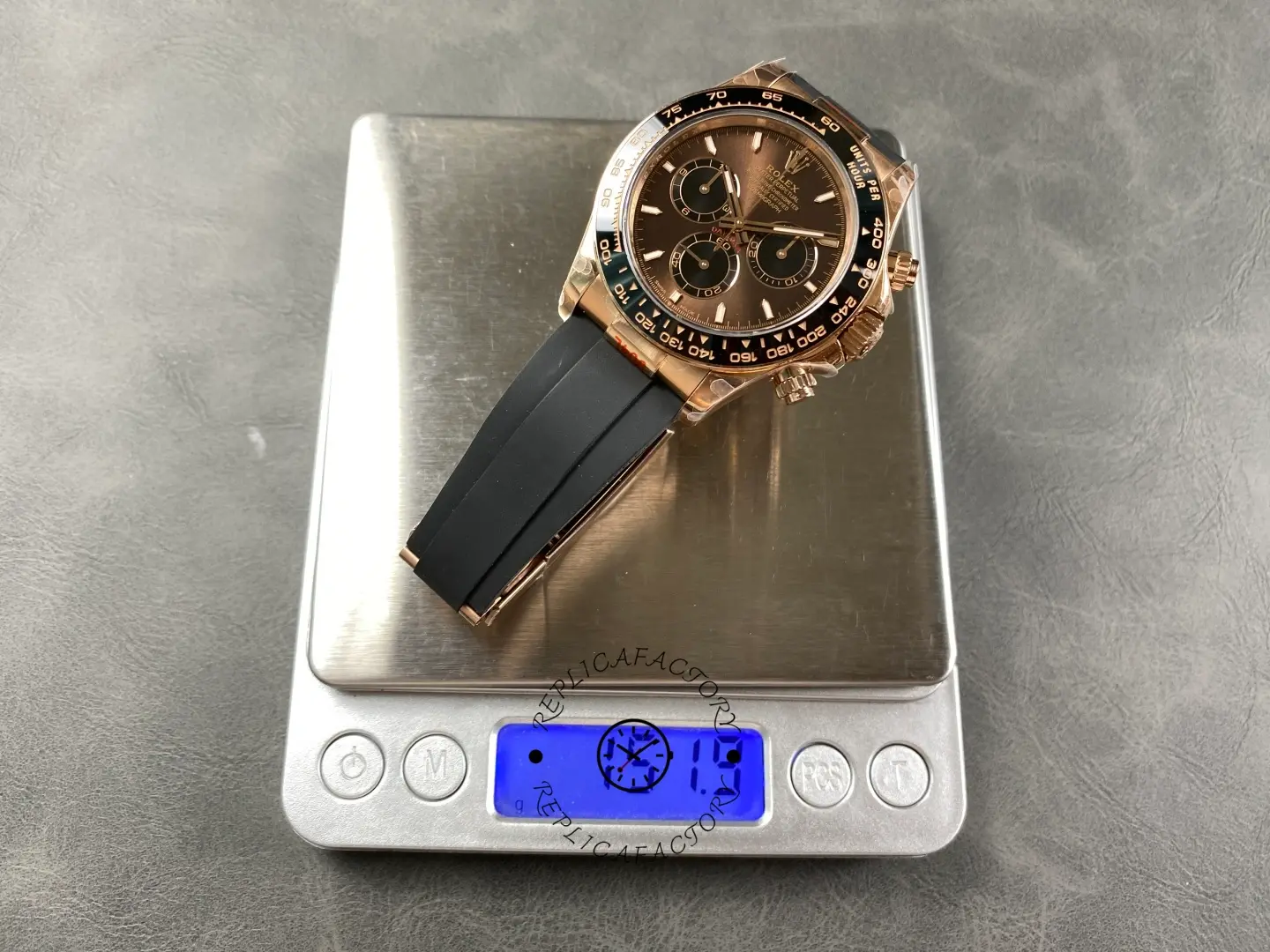 Replica Rolex Daytona Everose Rubber 116515 Chocolate