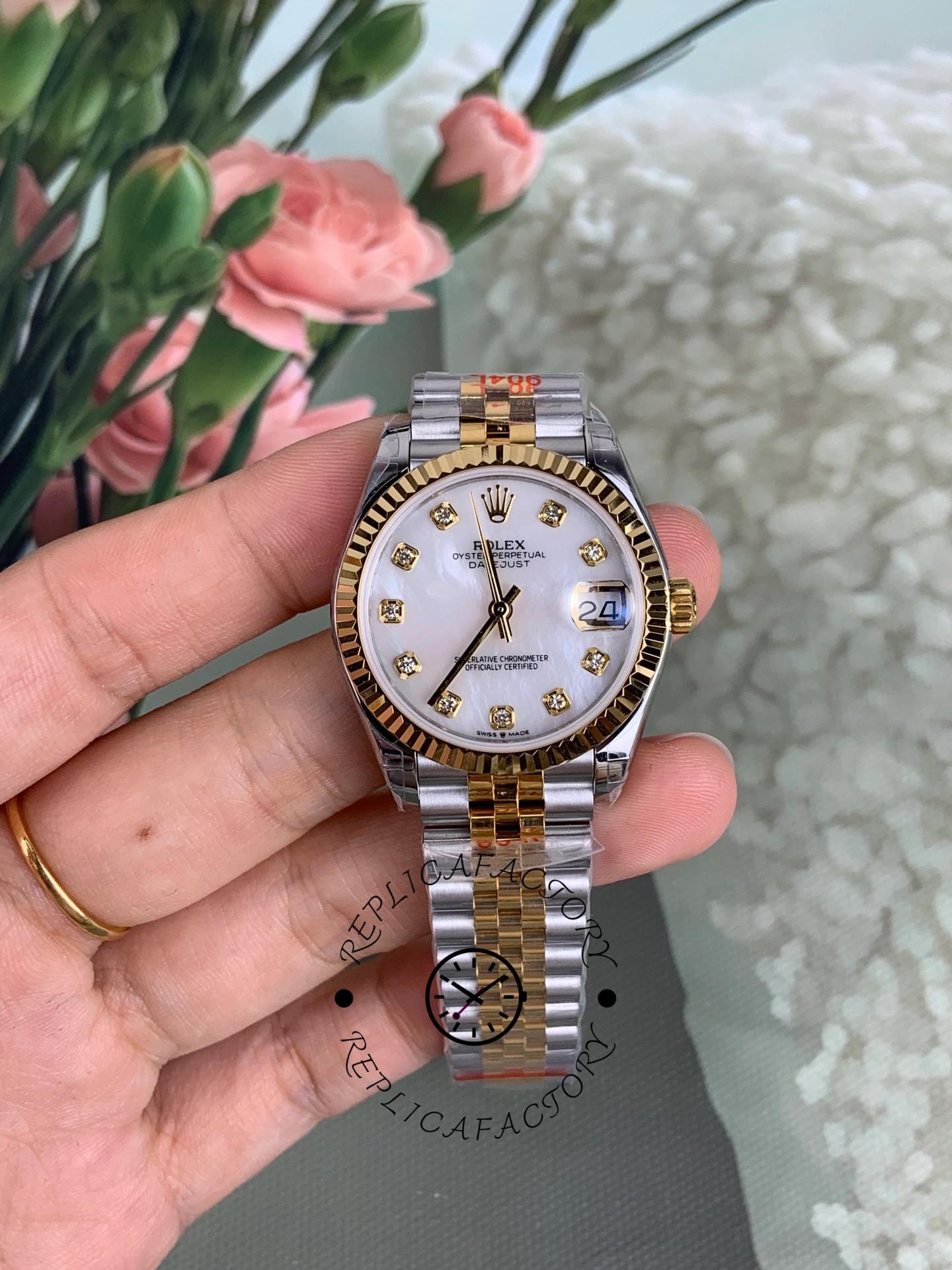 Rolex Datejust 31mm Stainless Steel and Yellow Gold 278273 0028 Mop Diamond Jubilee