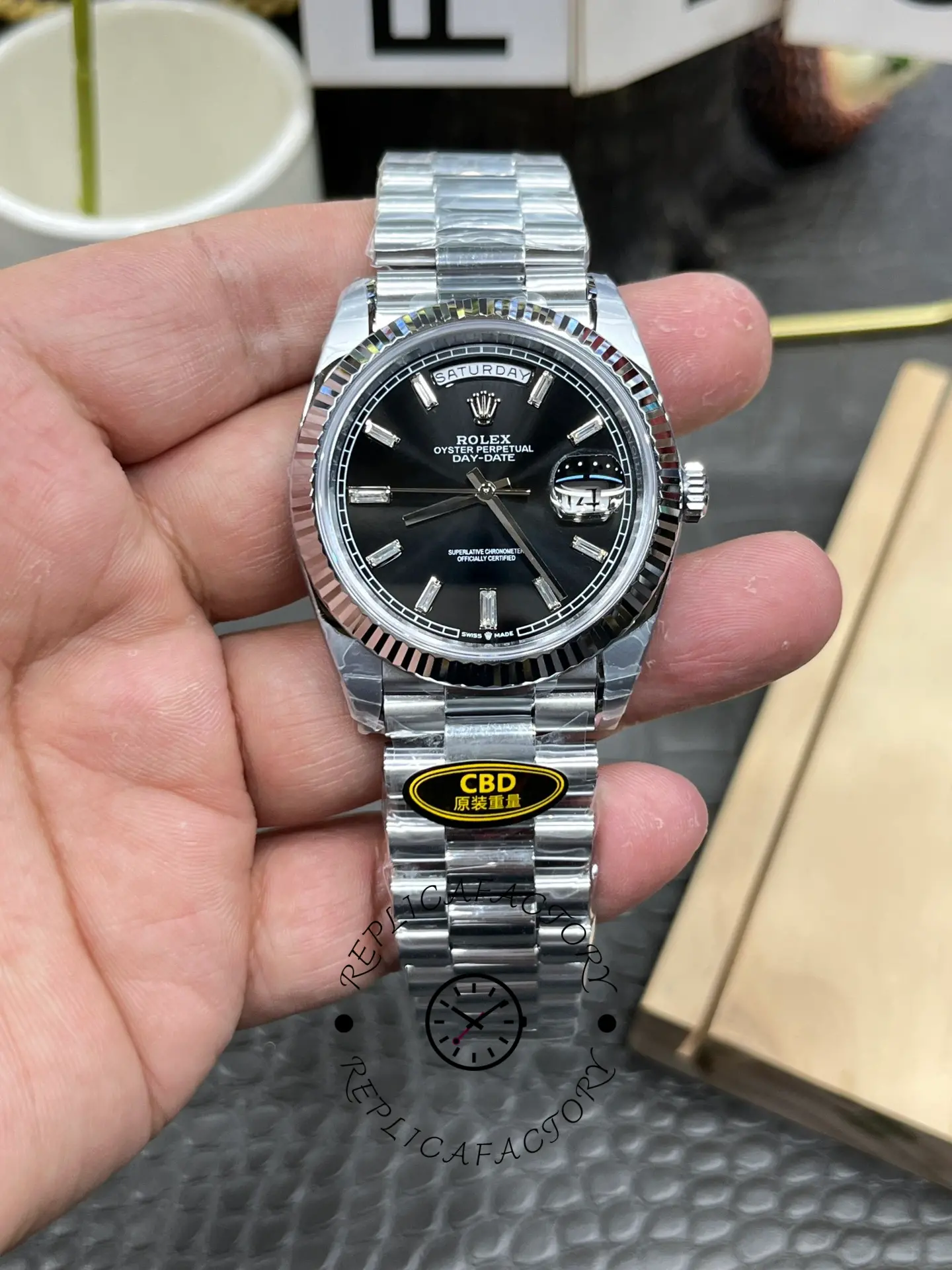 Rolex Day-Date 40mm 228239 0005 Black Diamond Dial Fluted Bezel Mens Replica Watch