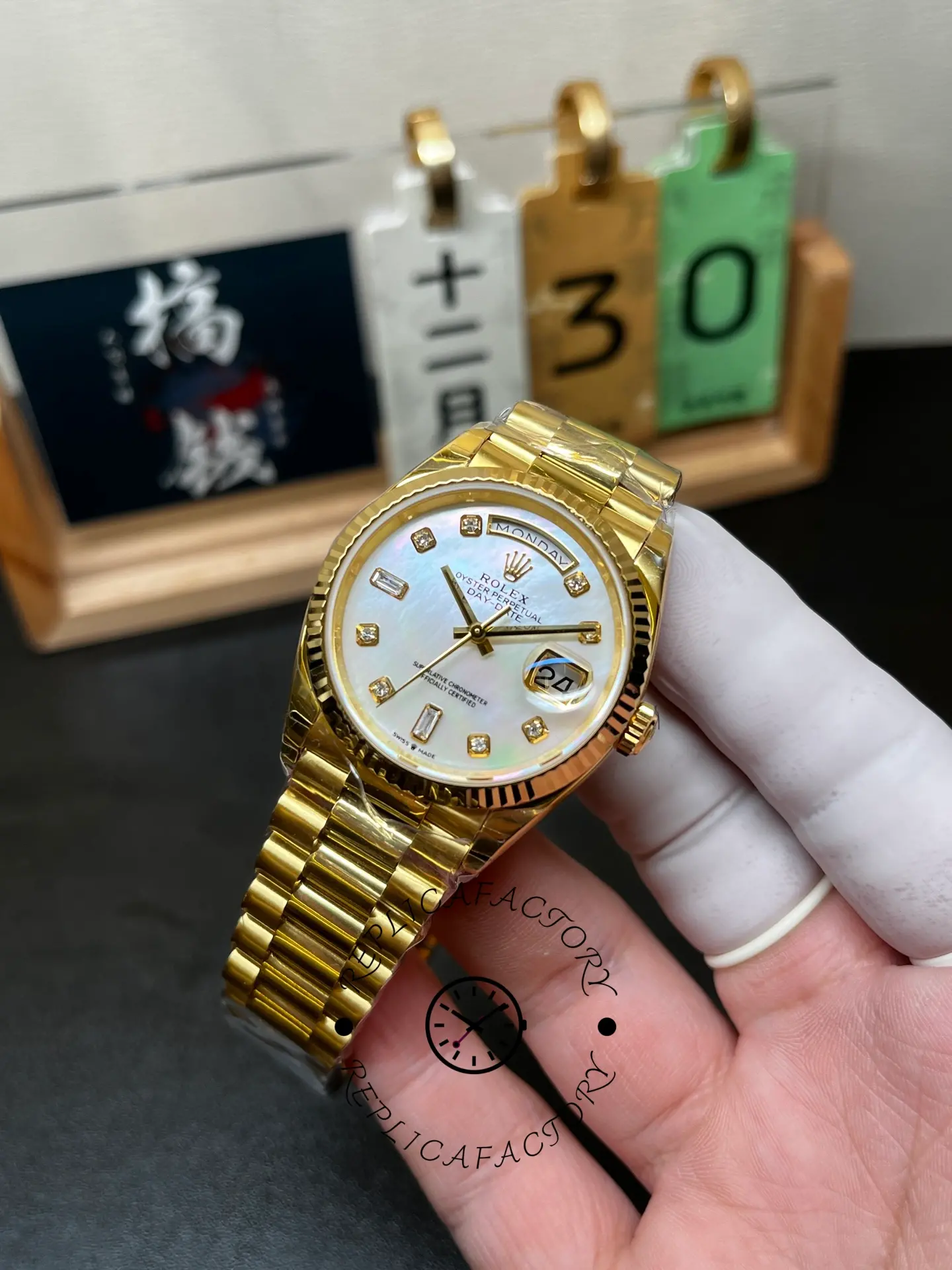 Rolex Day Date 36mm Yellow Gold 128238 0011 MOP Diamond