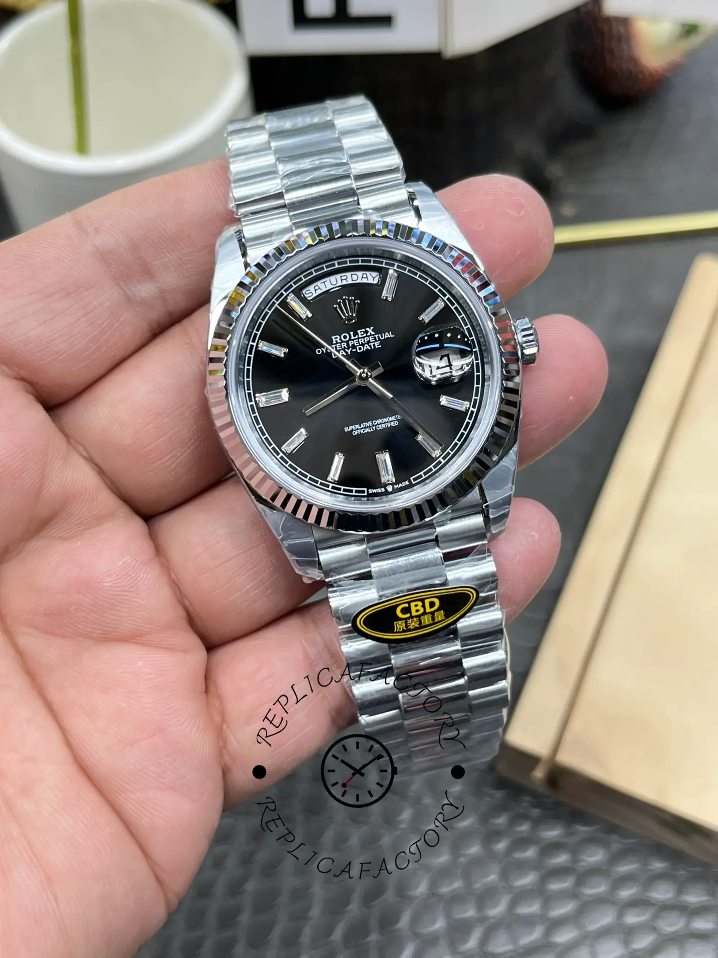 Rolex Day-Date 40mm 228239 0005 Black Diamond Dial Fluted Bezel Mens Replica Watch