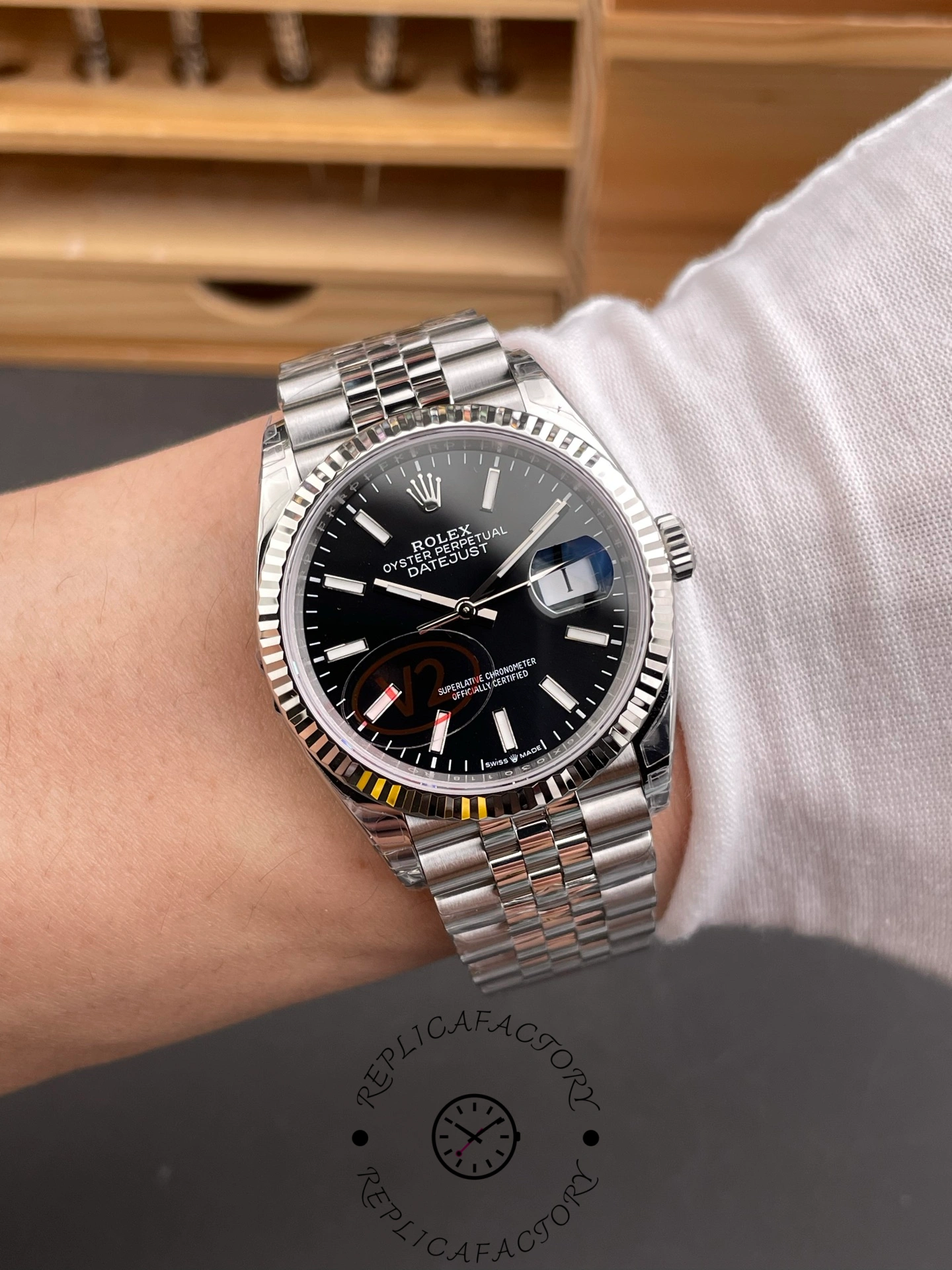 Rolex Datejust 126234 Fluted Bezel Black Index Dial 36MM Unisex Replica Watch