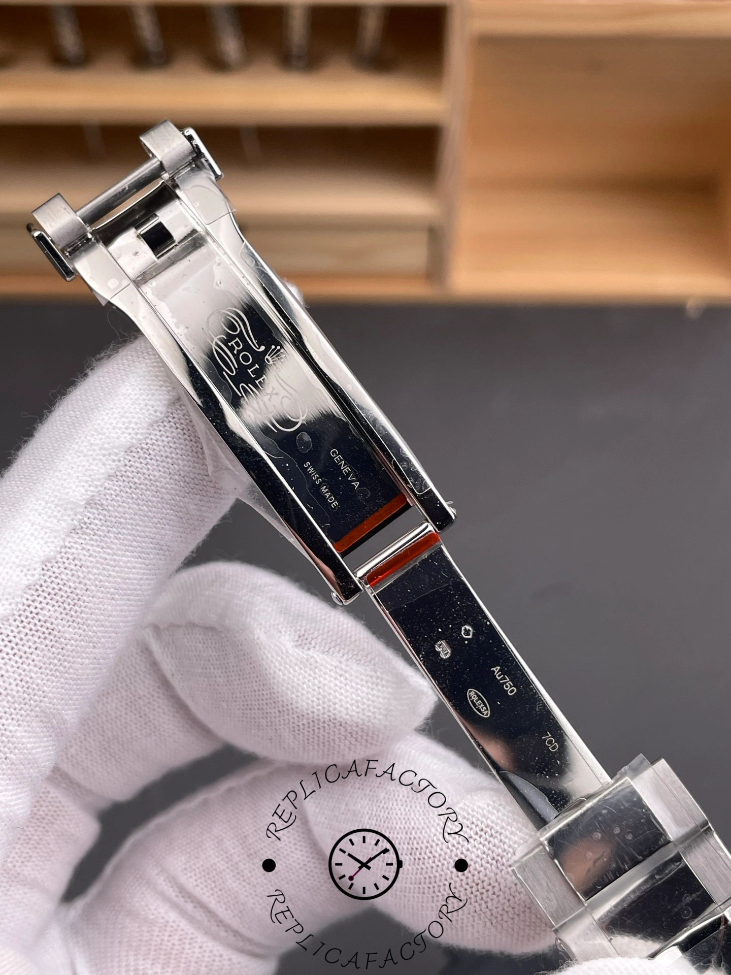 1:1 Clone Rolex Air-King 126900 0001 Black Dial Rubber Strap