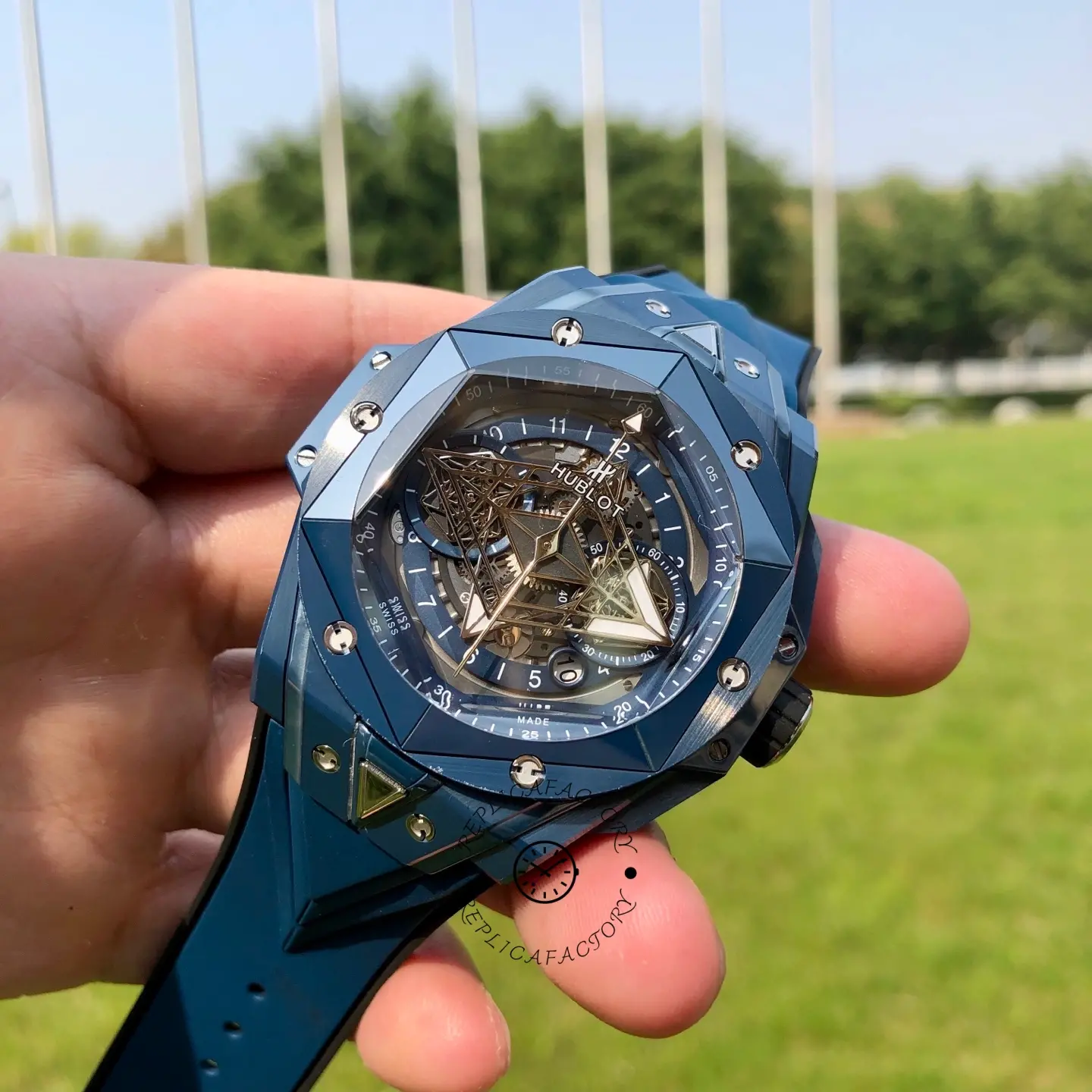 Hublot Big Bang Replica UNICO Sang Bleu 45 Blue Ceramic 418.EX.5107.RX.MXM21