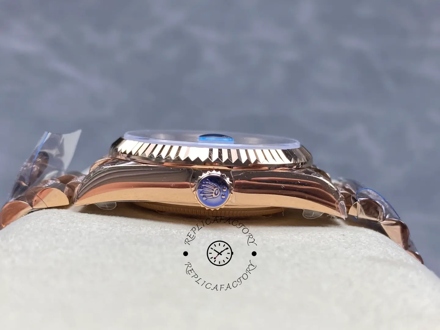 Rolex Day-Date 36 Automatic White Roman Dial Replica 128235 0071