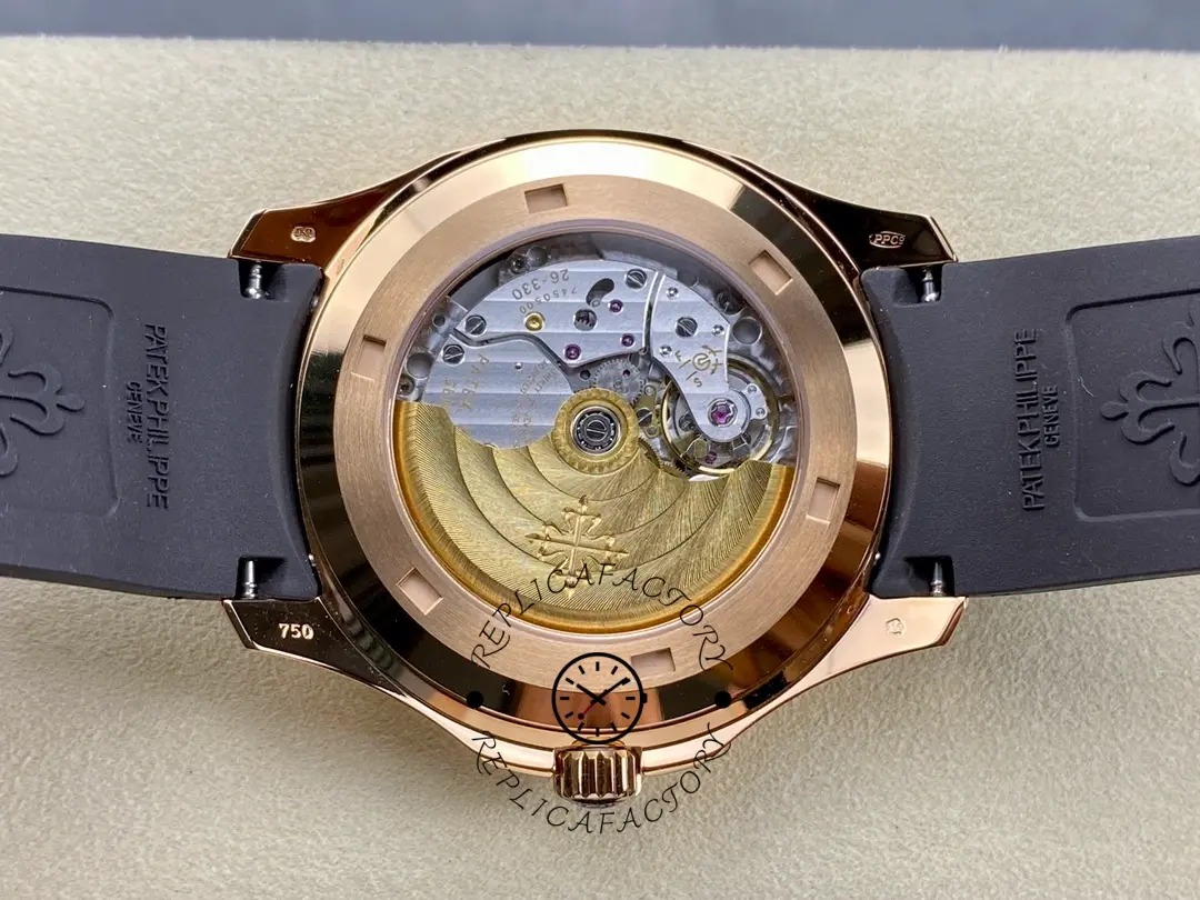 Replica Patek Philippe Aquanaut 5167R 001 40mm Mens Watch