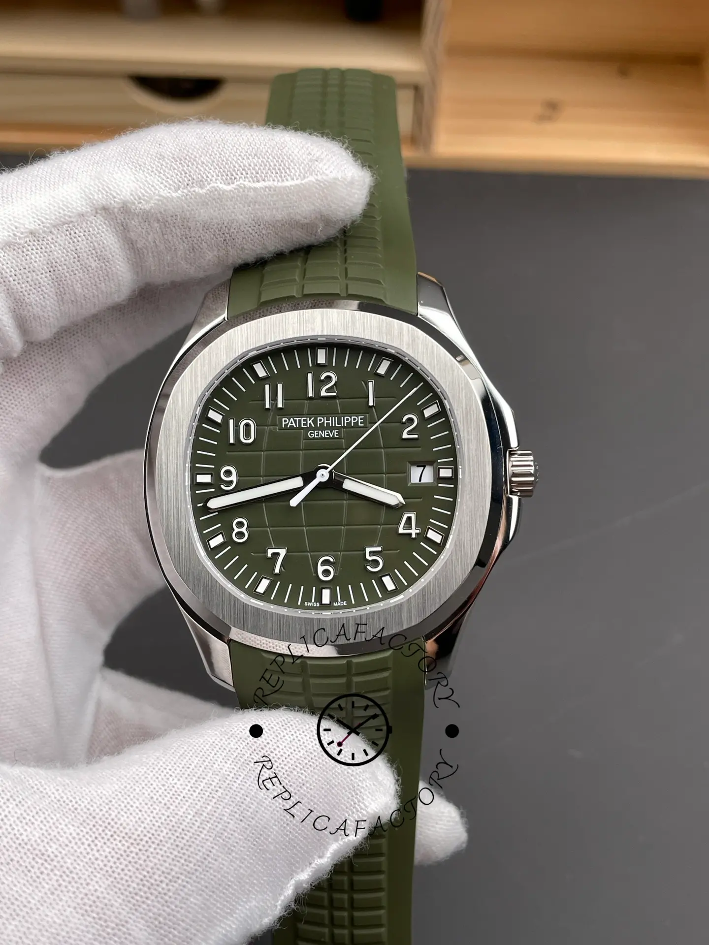 Replica Patek Philippe Aquanaut 5168G 010 40mm Mens Watch