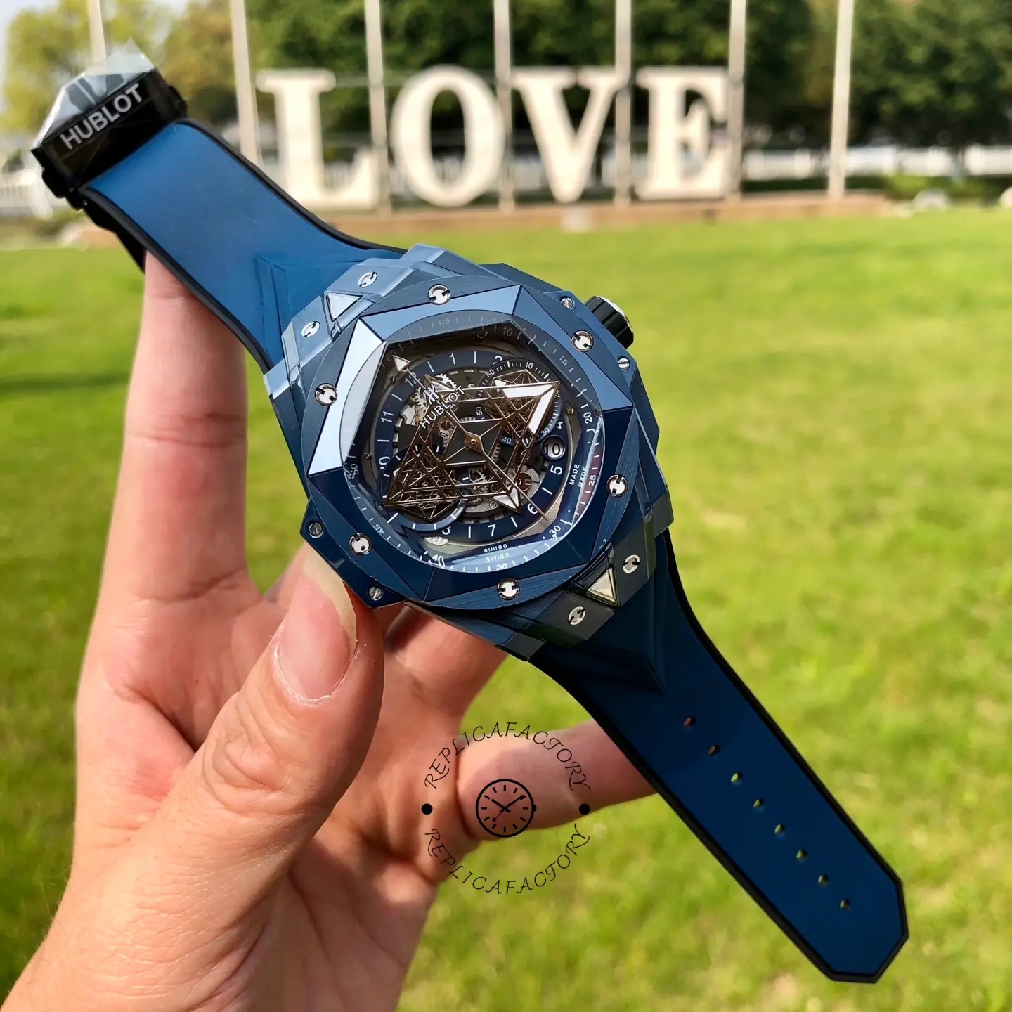 Hublot Big Bang Replica UNICO Sang Bleu 45 Blue Ceramic 418.EX.5107.RX.MXM21