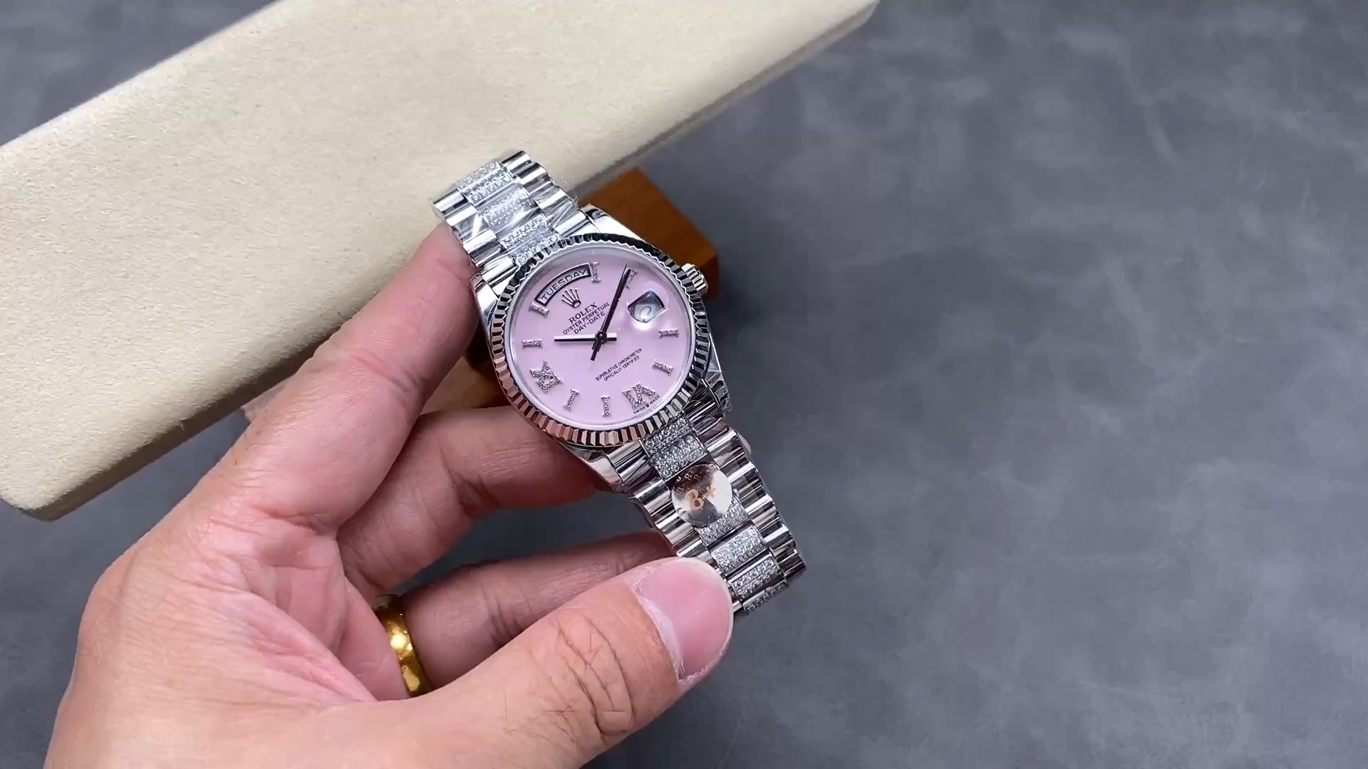 Replica Rolex Day-Date 36 White Gold 128239-0030 Pink Roman Dial