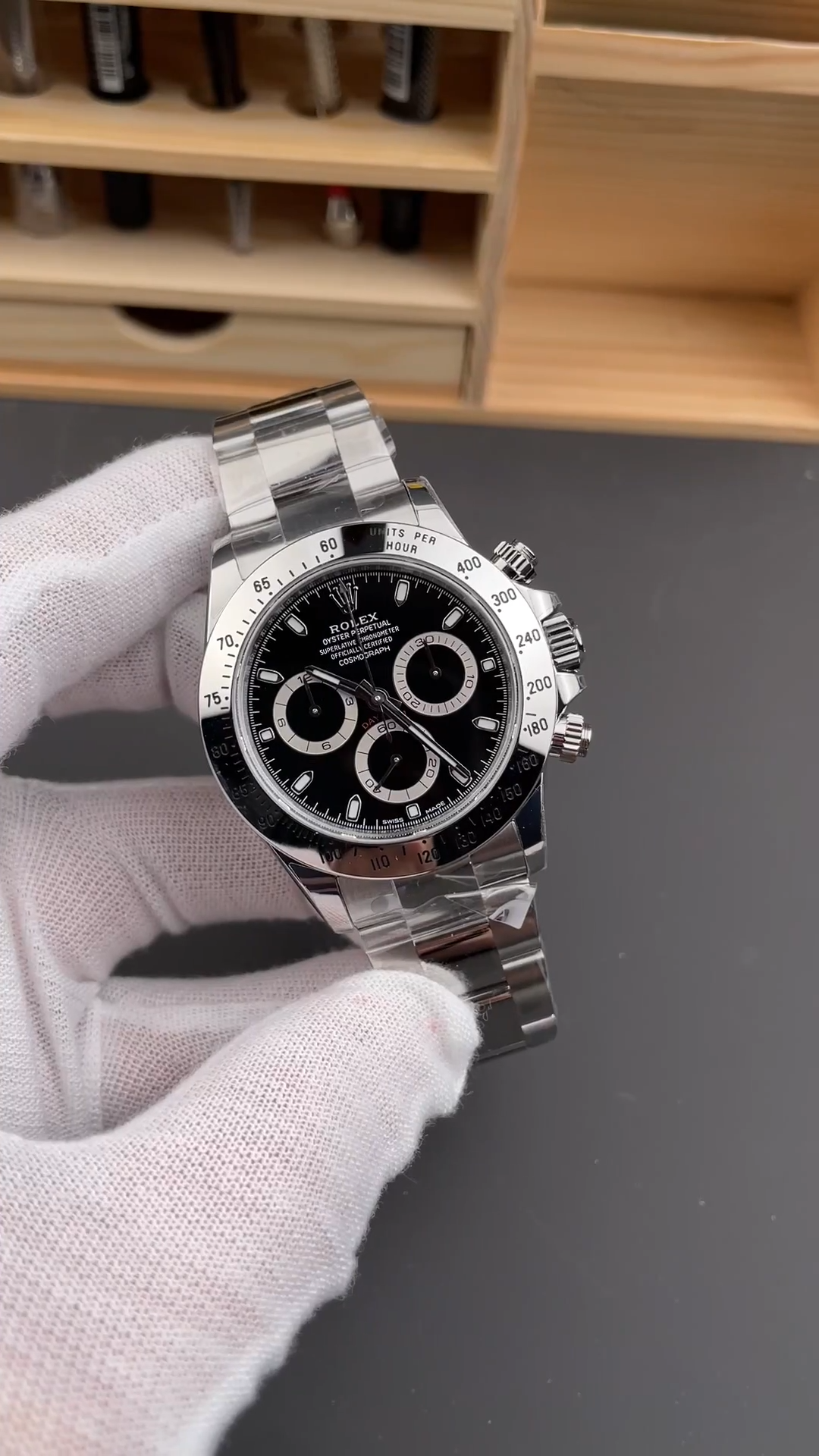 Rolex Daytona Stainless Steel Black Dial 116520 40MM
