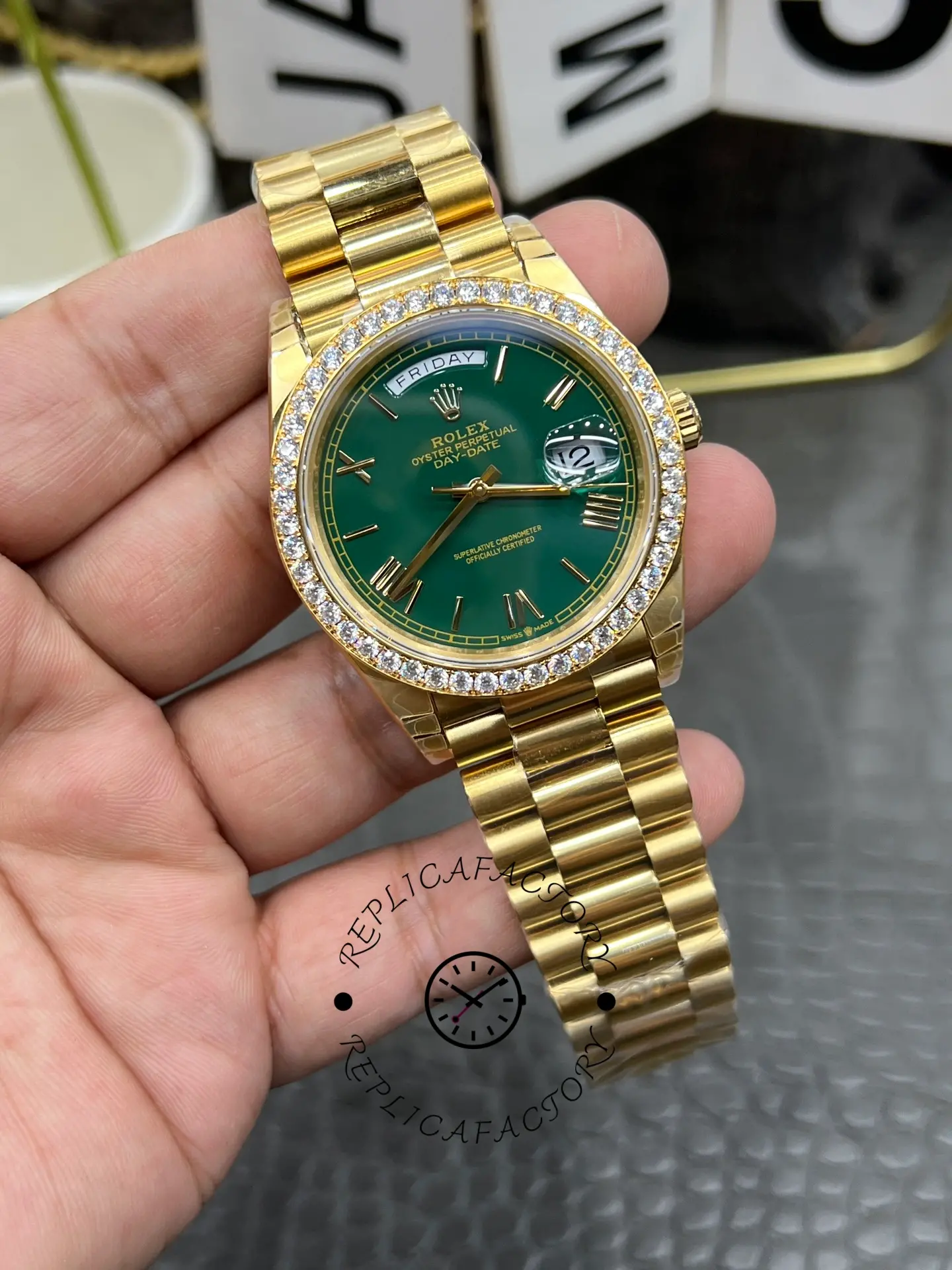 Rolex Day Date 40 18K Yellow Gold Green Dial Diamond Bezel M228348RBR 0040 Men's Watch