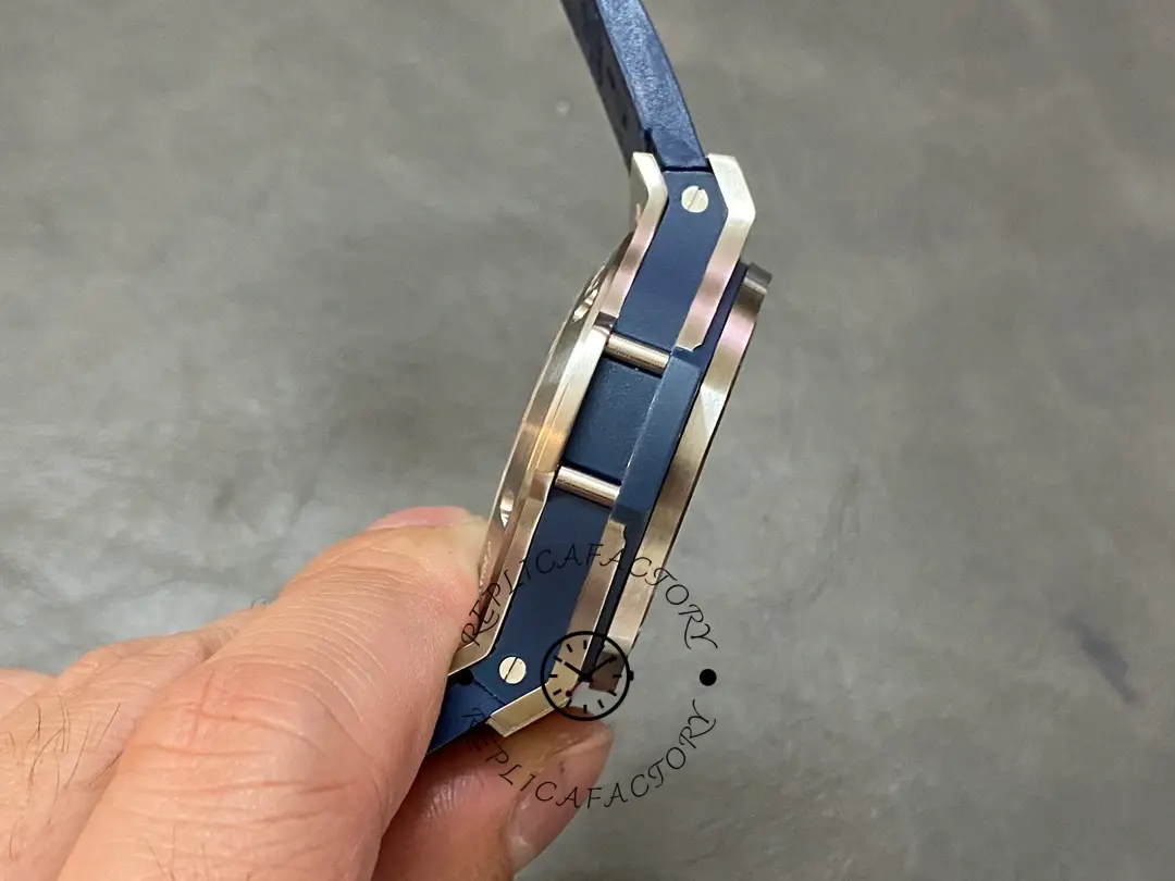 Hublot Big Bang 301.SX.7170.LR 44mm Mens