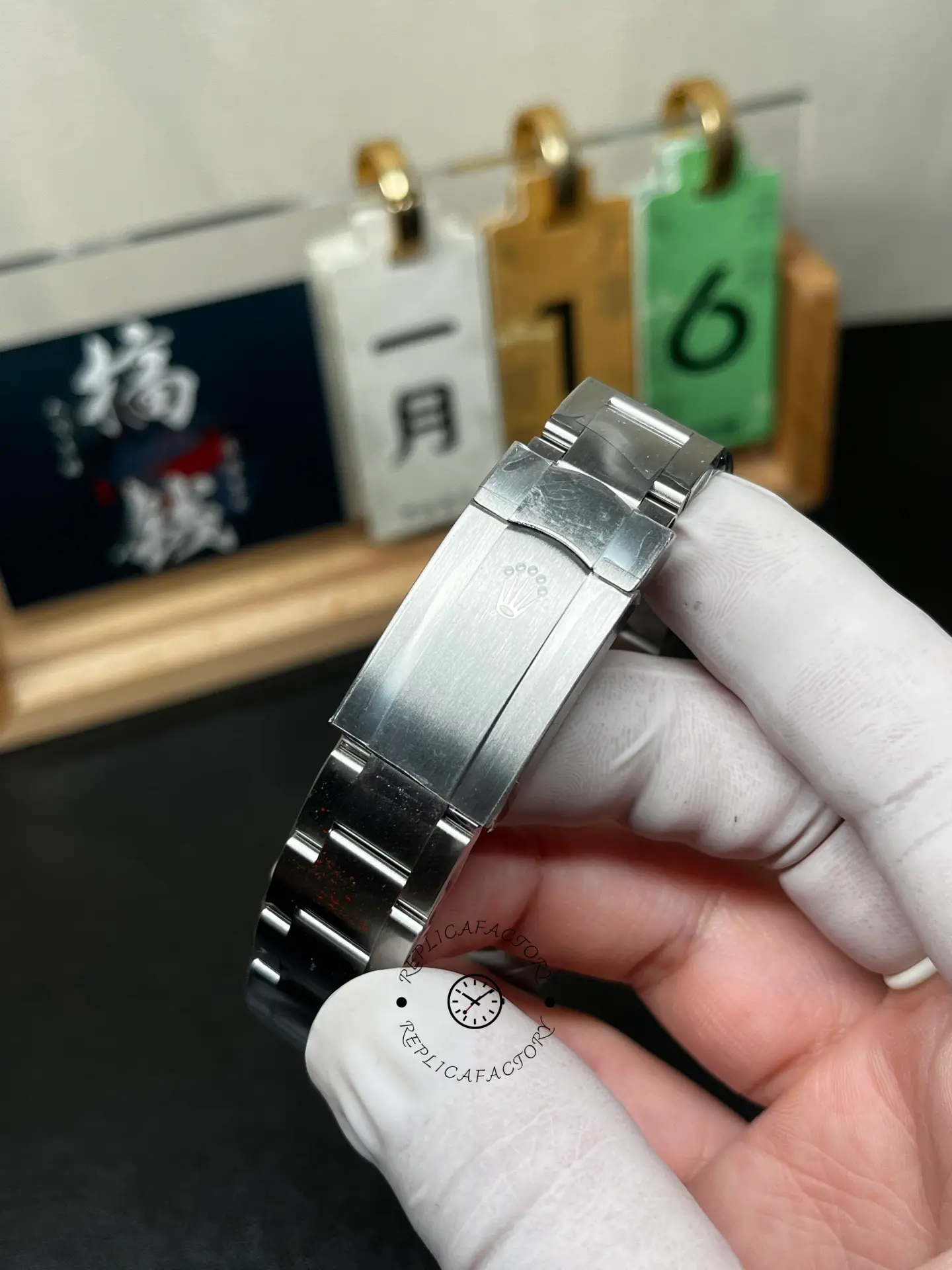 Rolex Oyster Perpetual 41 Oystersteel 124300 0003 Mens Watch