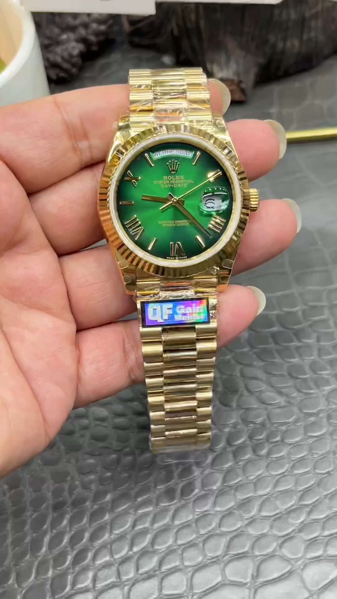 Rolex Day Date 40 Yellow Gold Green Ombre Dial M228238 0069 Replica