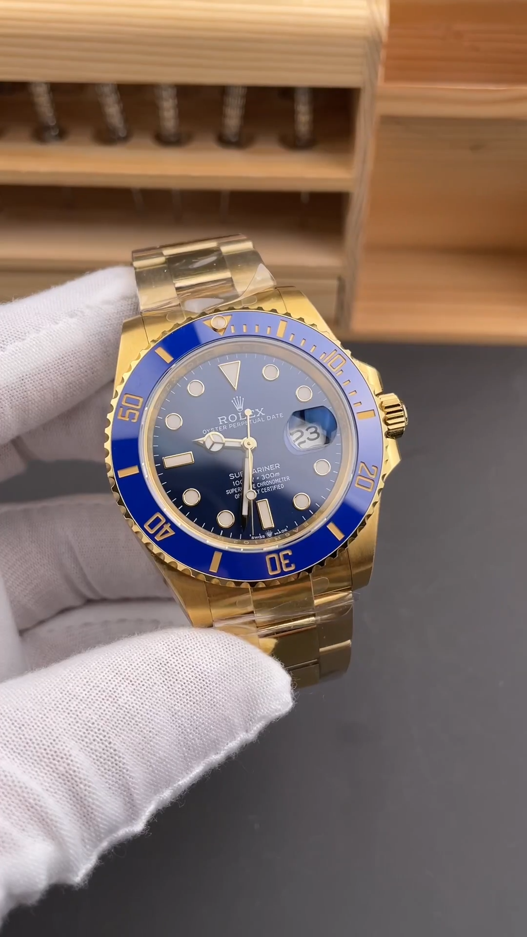 Rolex Submariner 126618LB Yellow Gold Blue Dial 41mm Mens Replica Watch