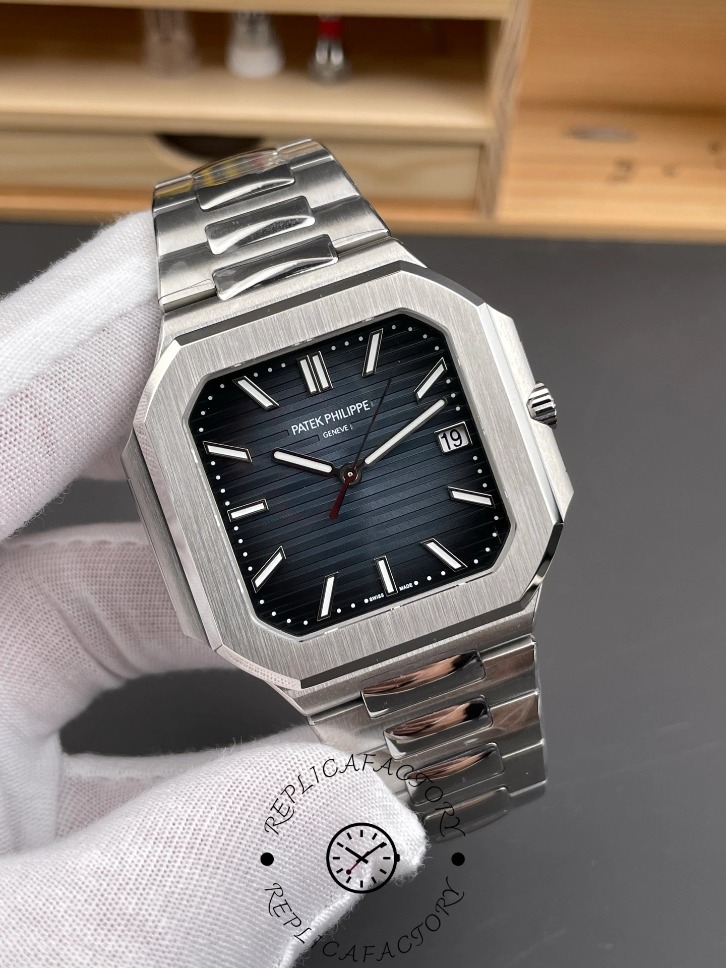 Patek Philippe Cubitus Blue Dial 40mm 7128 1G 001 Replica