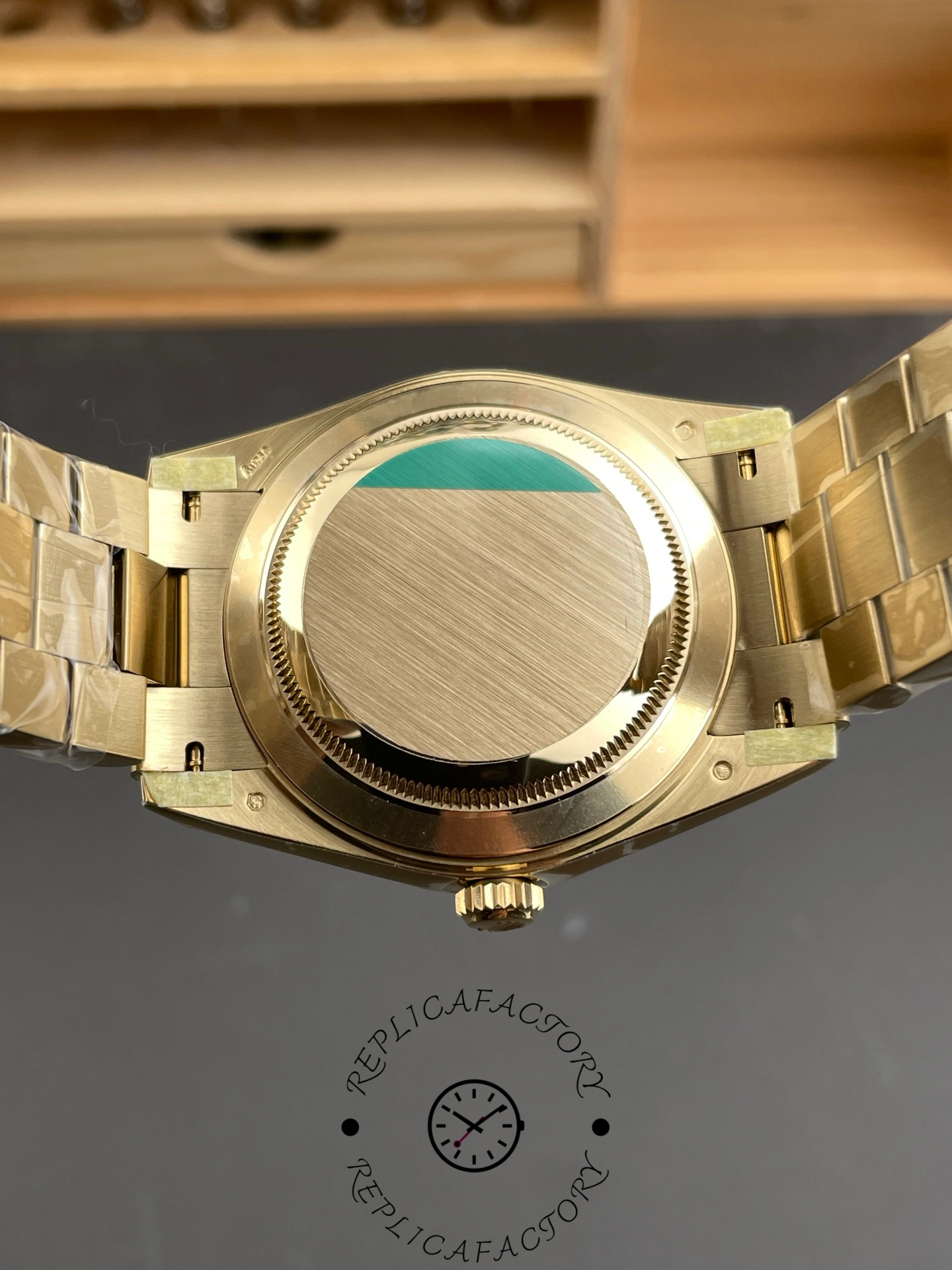 Rolex Day Date 40 Yellow Gold Green Ombre Dial M228238 0069 Replica