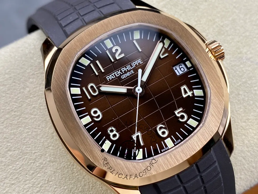 Replica Patek Philippe Aquanaut 5167R 001 40mm Mens Watch