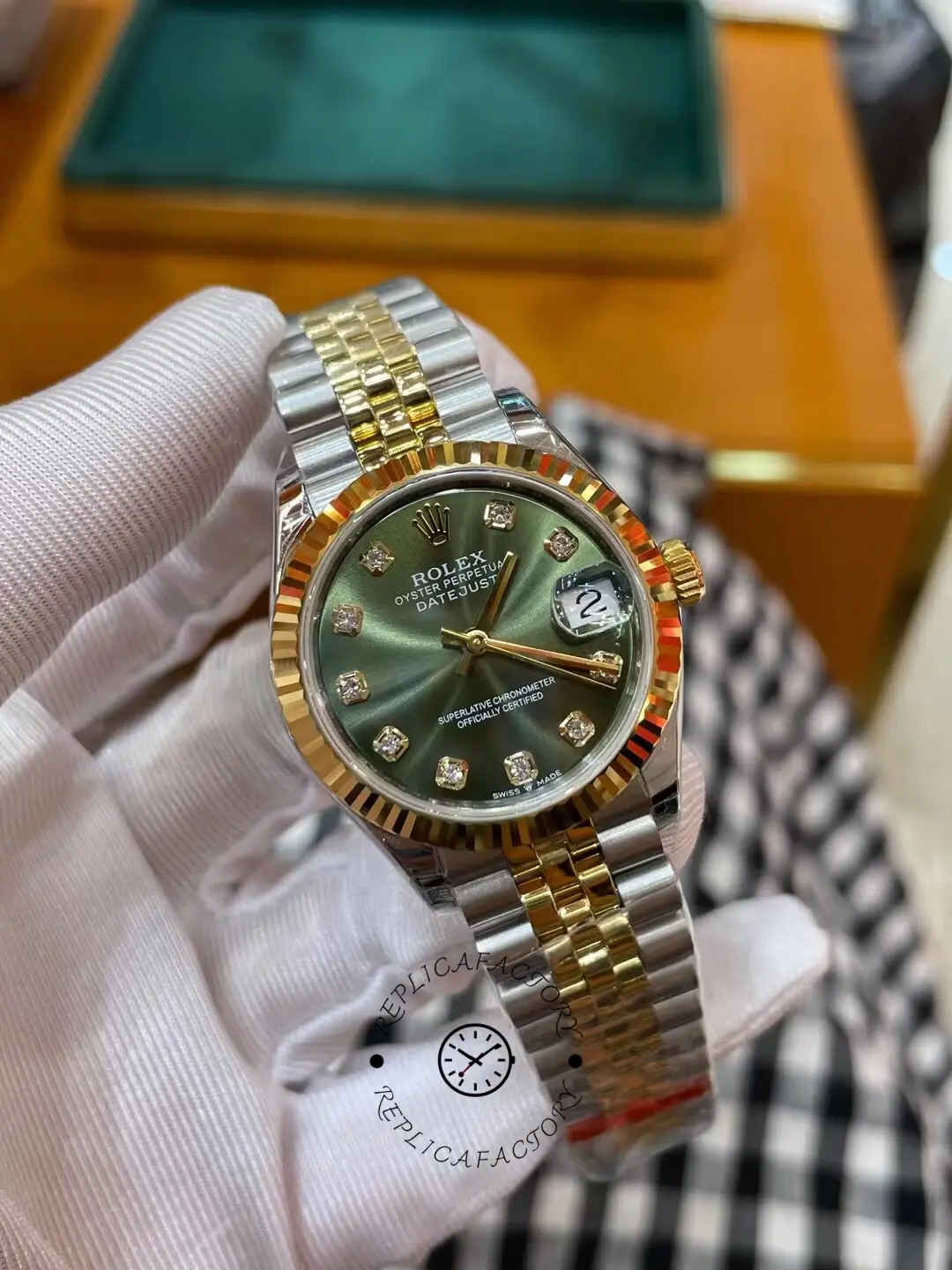 Rolex Datejust 31mm Stainless Steel and Yellow Gold 278273 0030 Green Jubilee