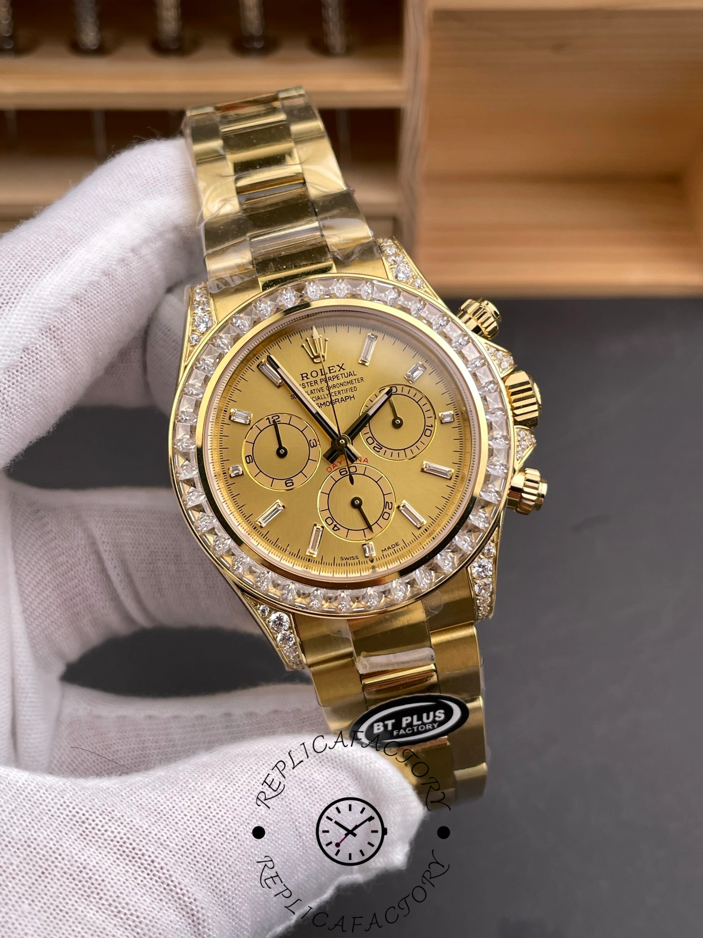 Rolex Daytona Cosmograph Yellow Gold 40mm M126598TBR 0001