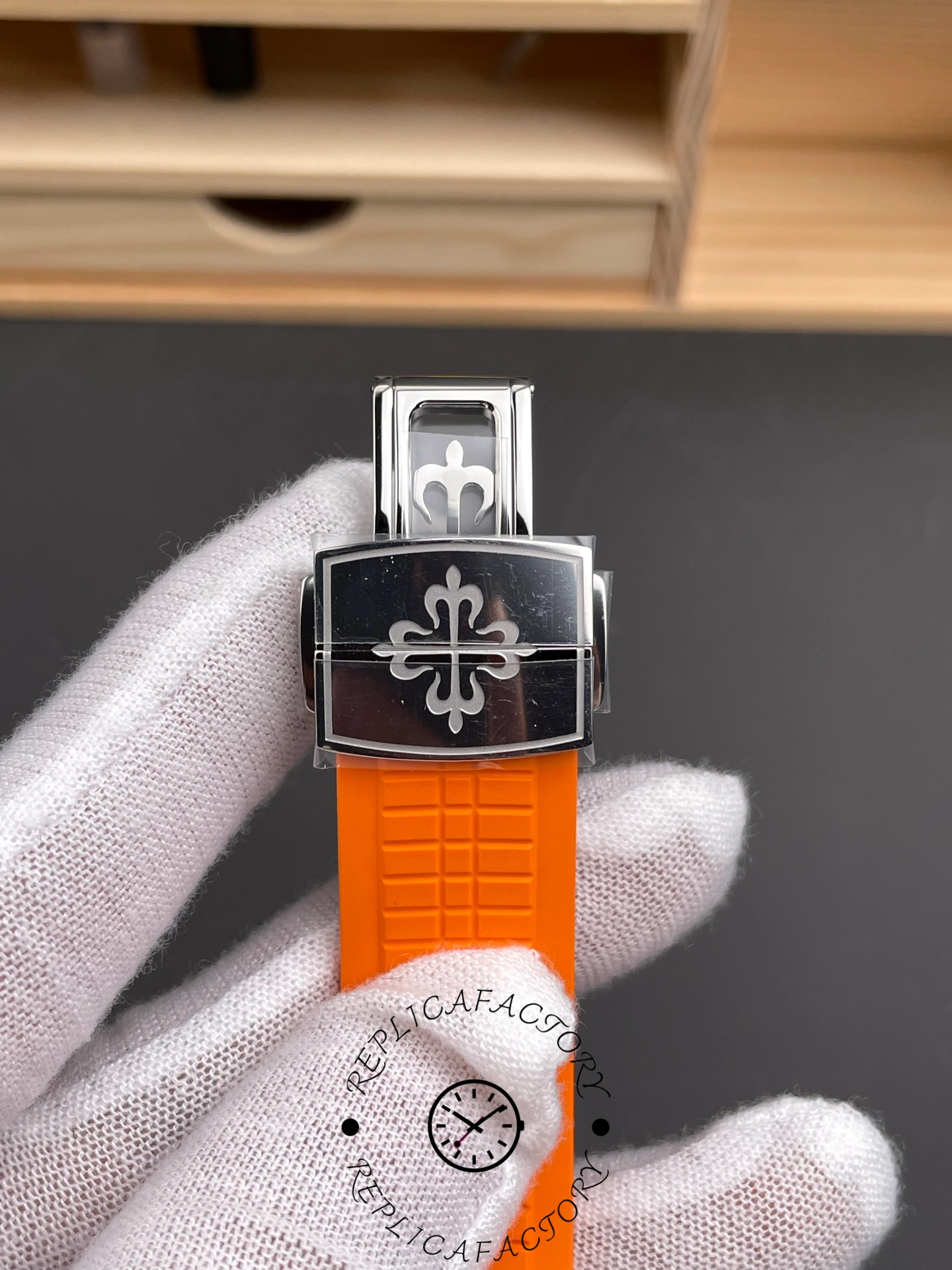 Patek Philippe Aquanaut 5167A 001 Replica 40mm Orange Rubber Strap