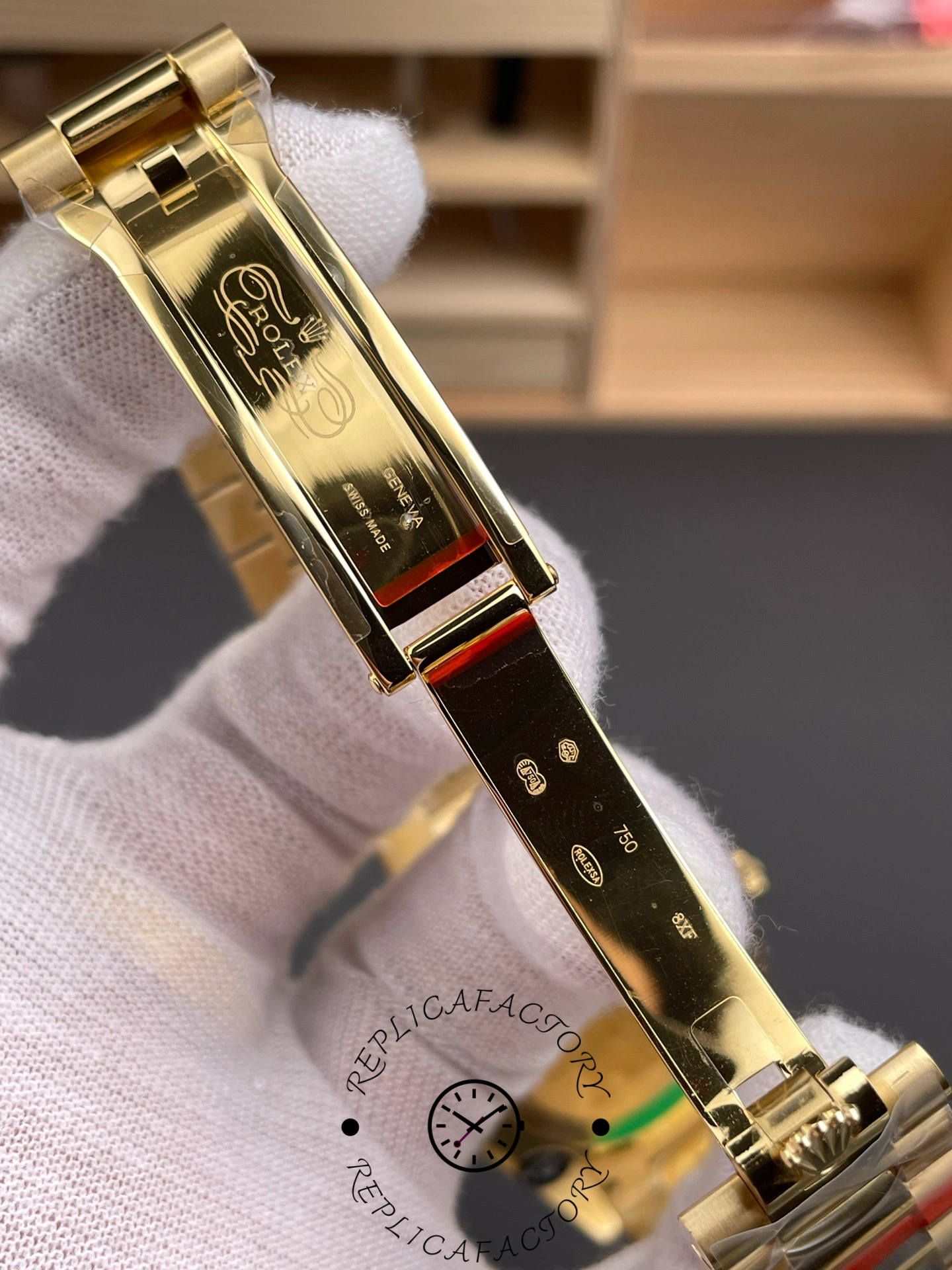 Rolex Day Date 40 President 228238 0061