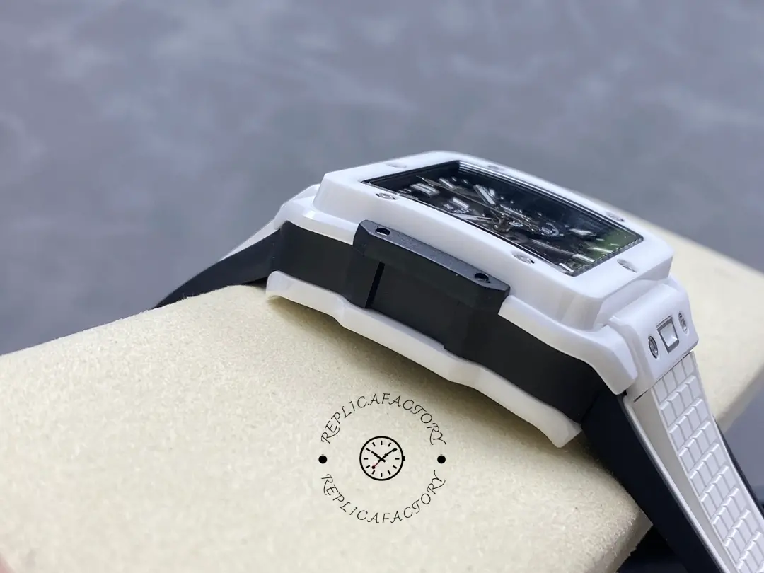 Hublot Spirit of Big Bang 821.HX.0170.RX 42mm Mens