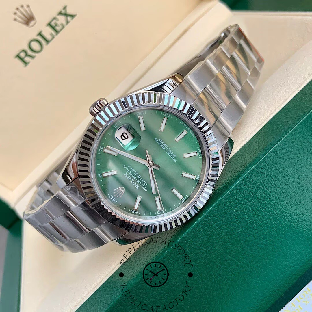 Rolex Datejust 41mm Fluted Bezel Green Dial m126334 0027 Mens Replica Watch