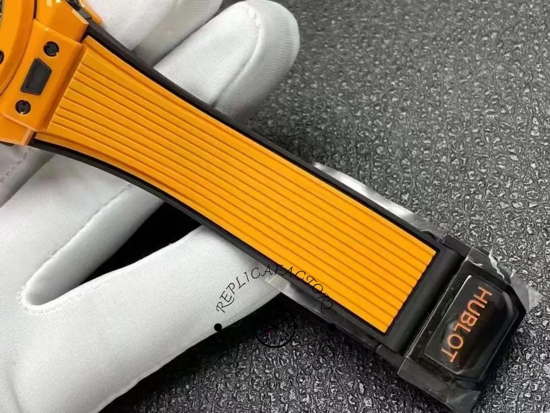 Hublot Big Bang Unico Orange Ceramic 42mm 441.CU.5910.RX