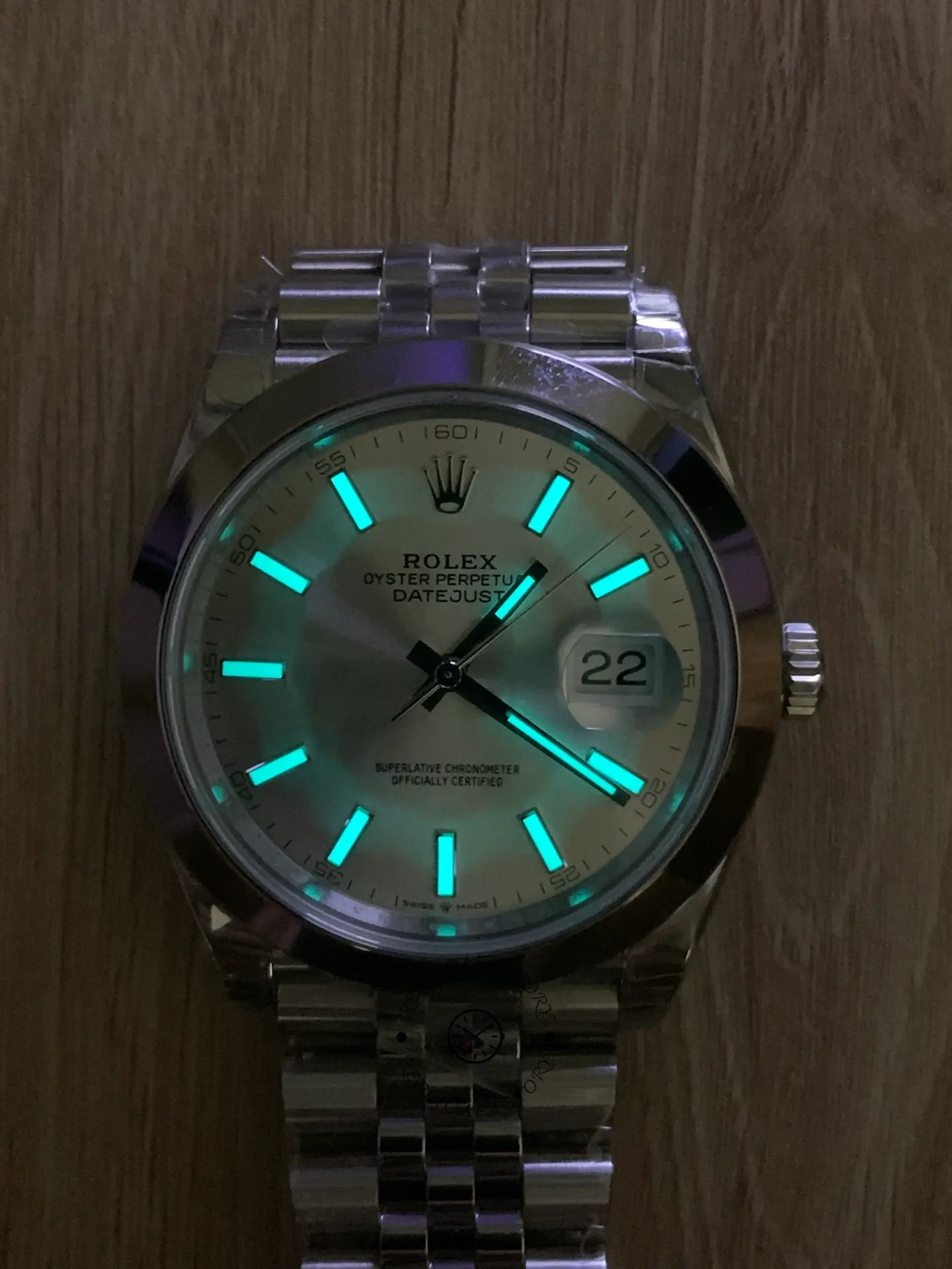 Rolex Datejust 41mm m126300 0004 Silver Stick DIal  Oystersteel Case Domed Bezel