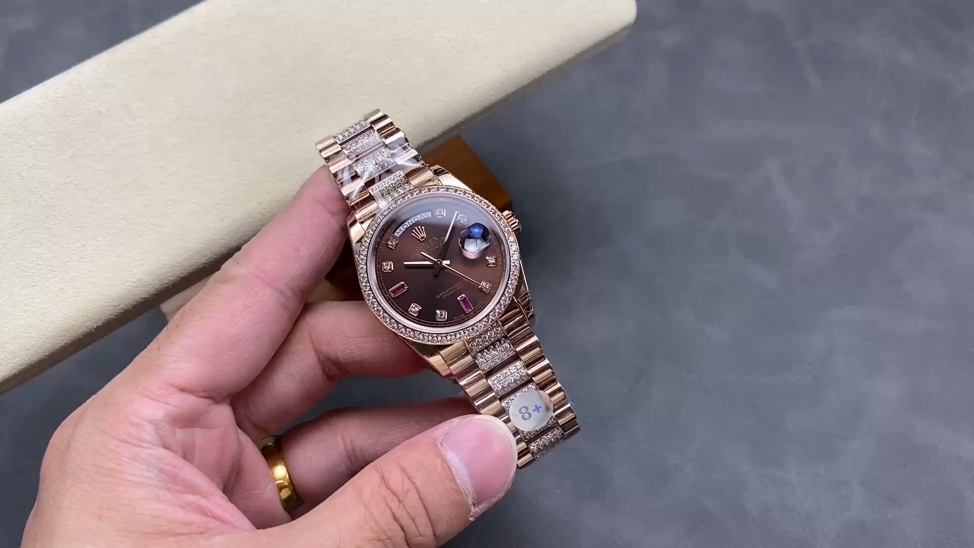 Rolex Day-Date Chocolate Dial Replica Diamond-Set President 118235F