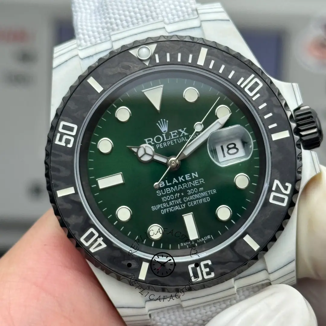 Replica Rolex Submariner 40mm Green Dial White Nylon Strap 116610