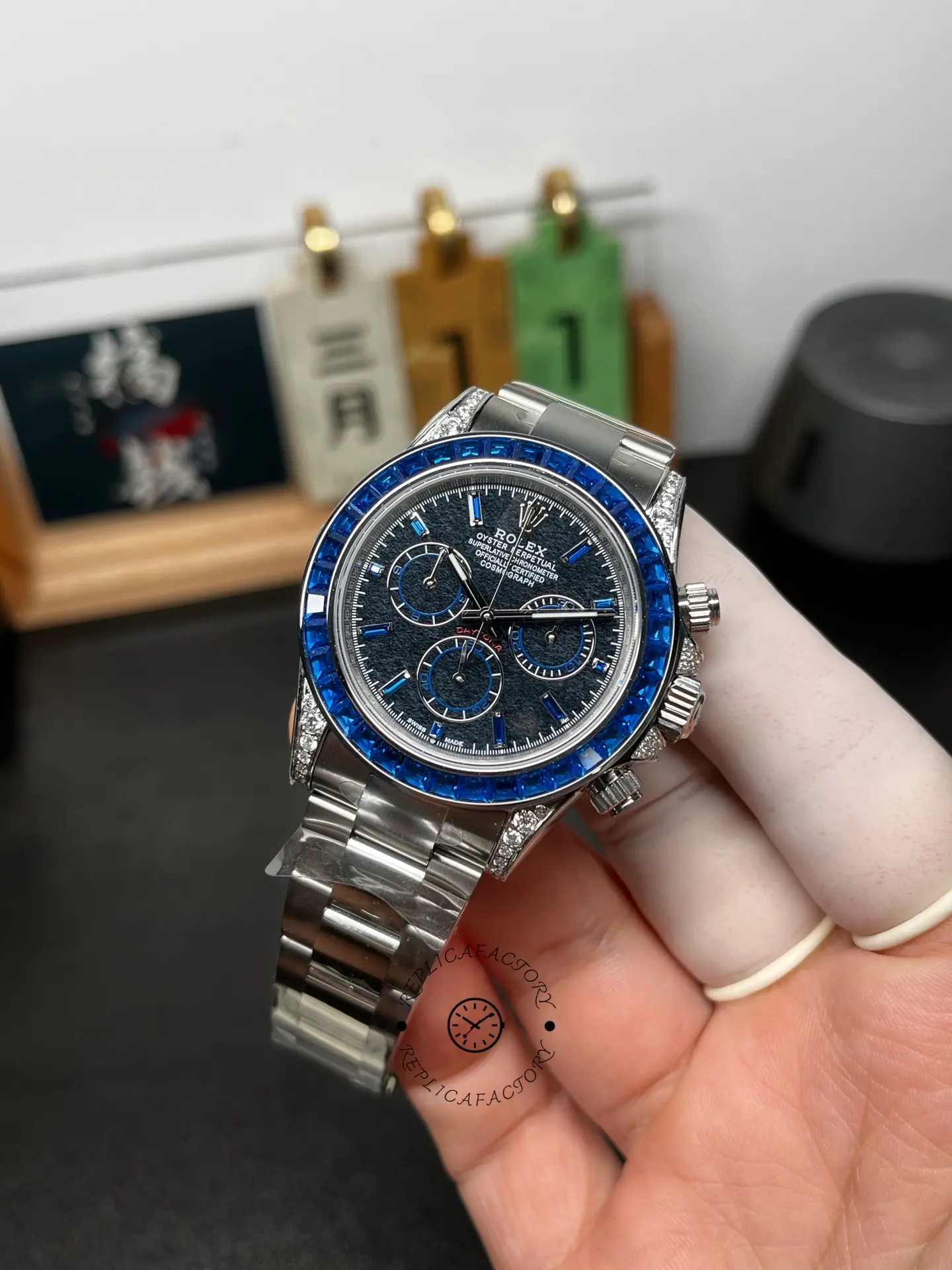 Rolex Daytona Replica 126599TSA Silver Sheen Obsidian Dial 40 Sapphire Bezel