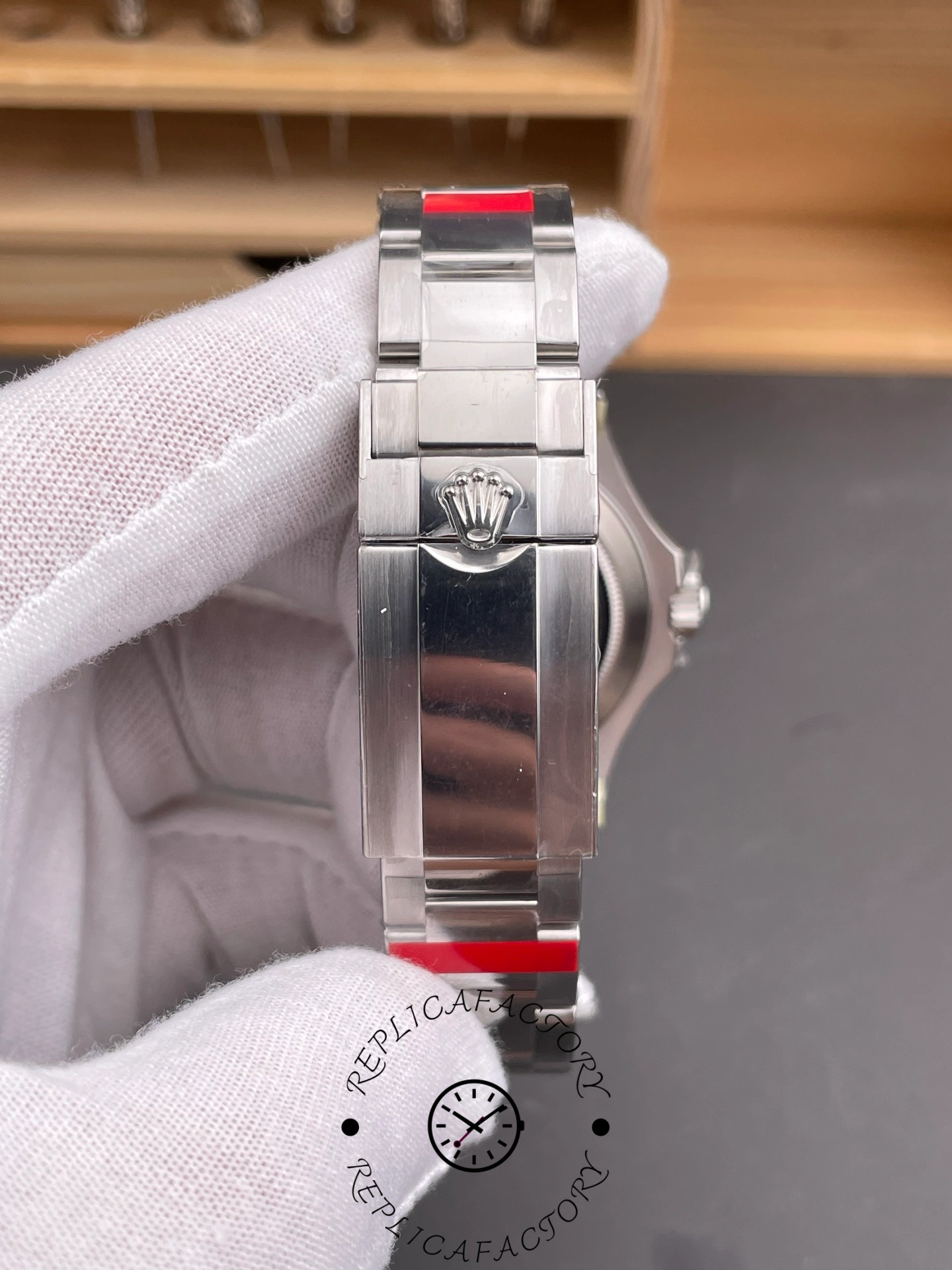 Rolex Yacht-Master 126622-0001 Platinum Bezel Dark Rhodium Grey Dial 40MM Mens Replica Watch