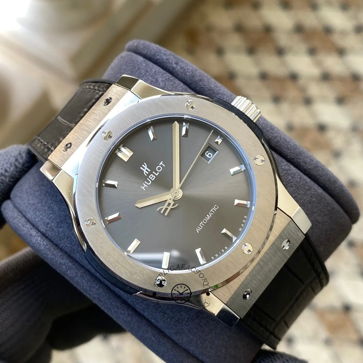 Hublot Classic Fusion 511.NX.7170.RX 45mm Mens