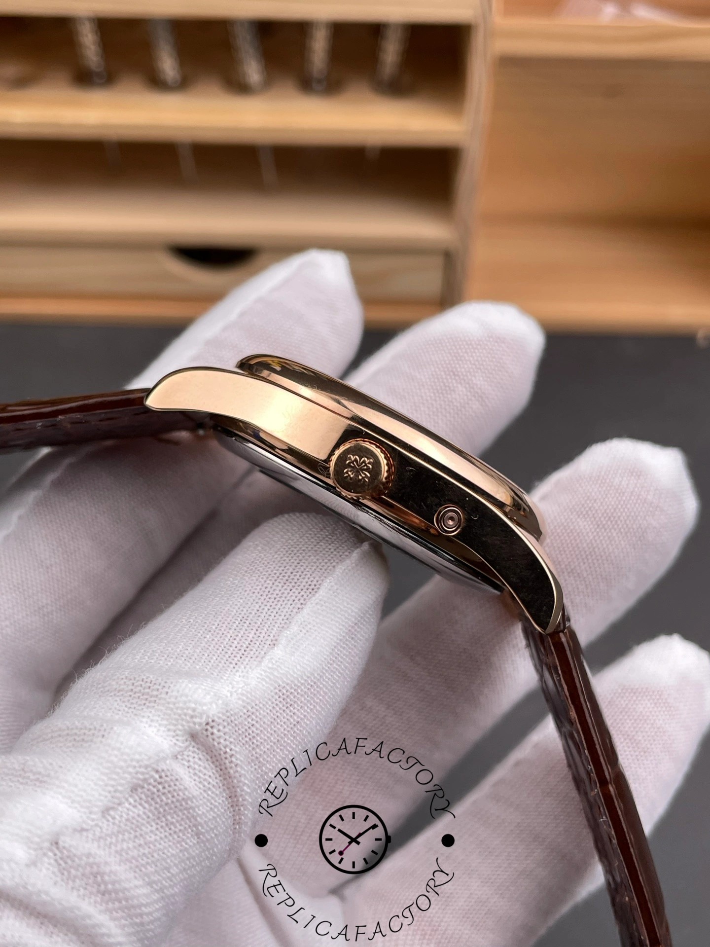 Replica Patek Philippe 5496R-001 Complications Rose Gold Watch