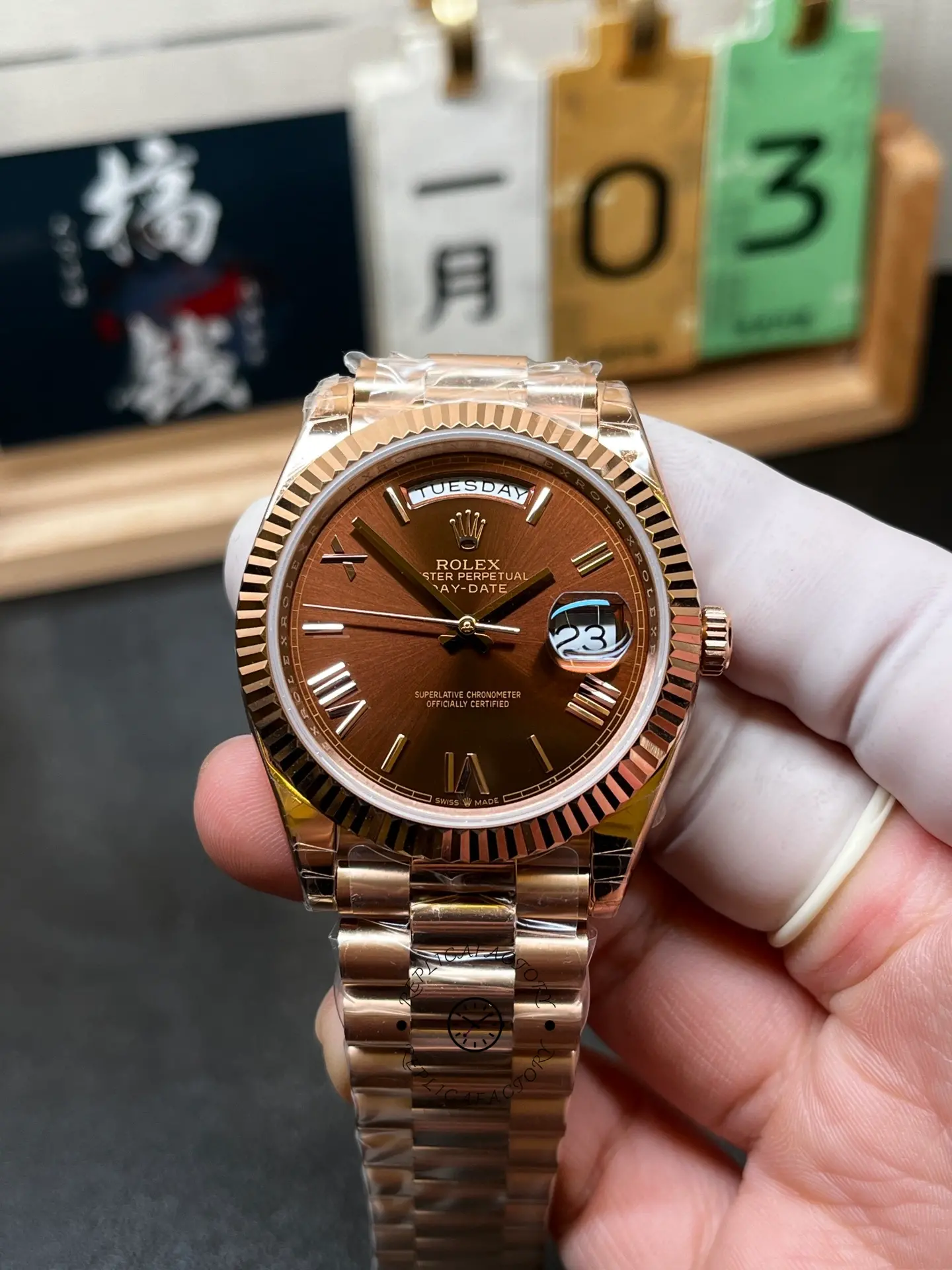 Rolex Day-Date 228235-0002 Chocolate Brown Dial Fluted Bezel 40mm Mens Replica Watch
