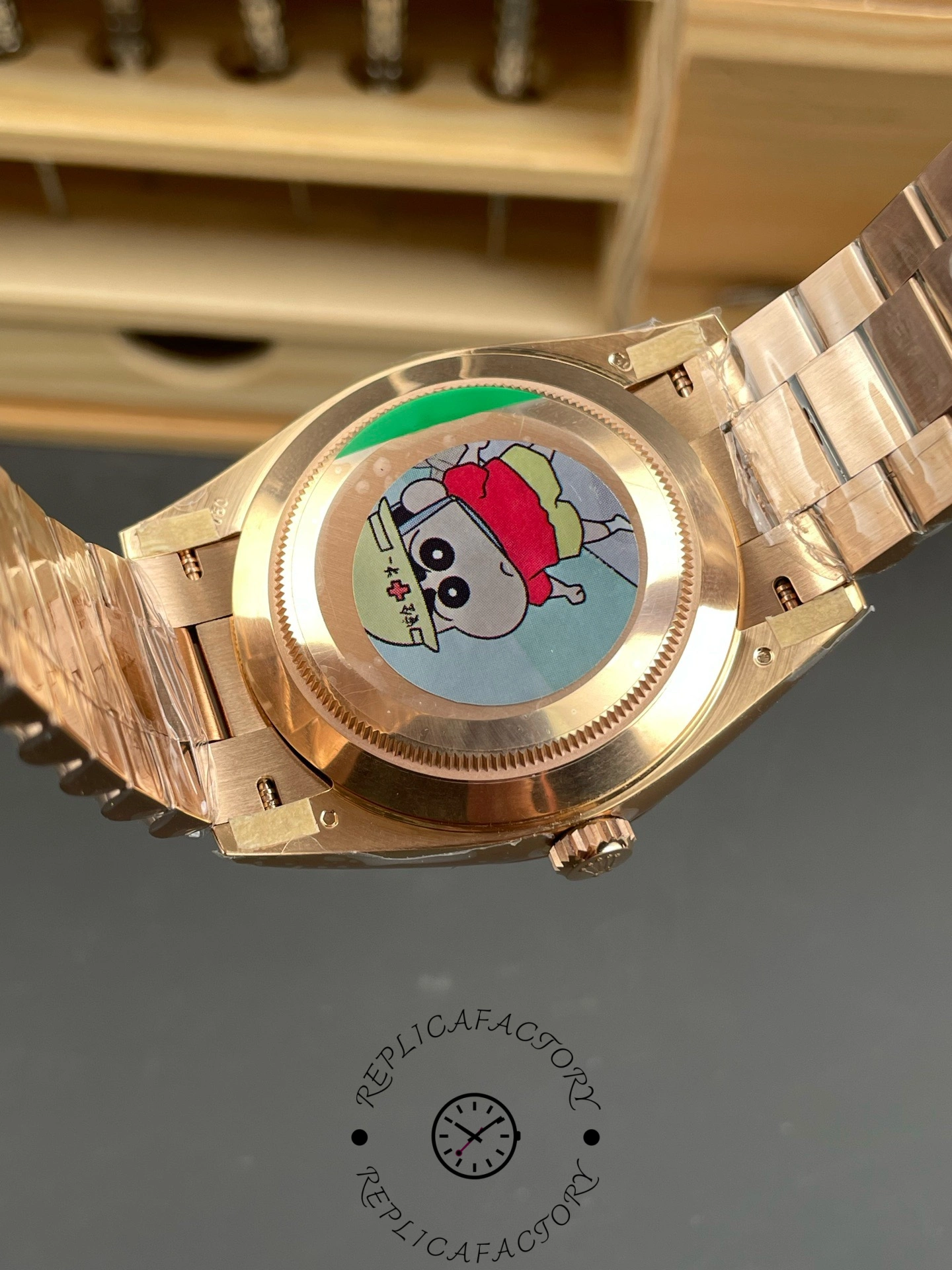 Rolex Day Date in 18 ct Everose Gold M228235 0055 40mm