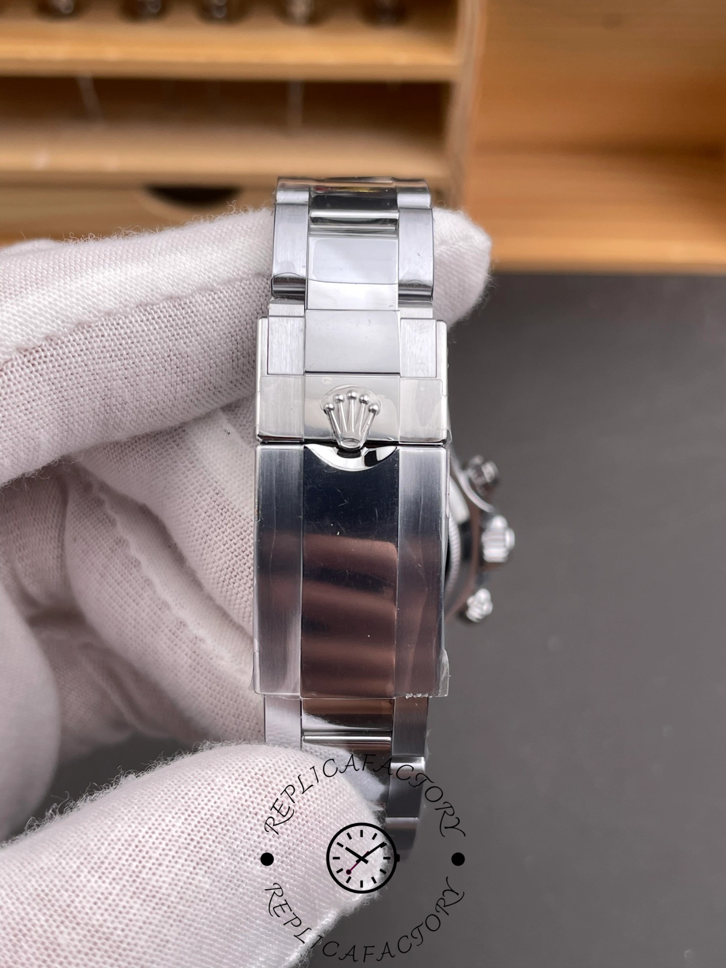 Rolex Cosmograph Daytona 116509 Silver Index Dial 40MM Mens Replica Watch