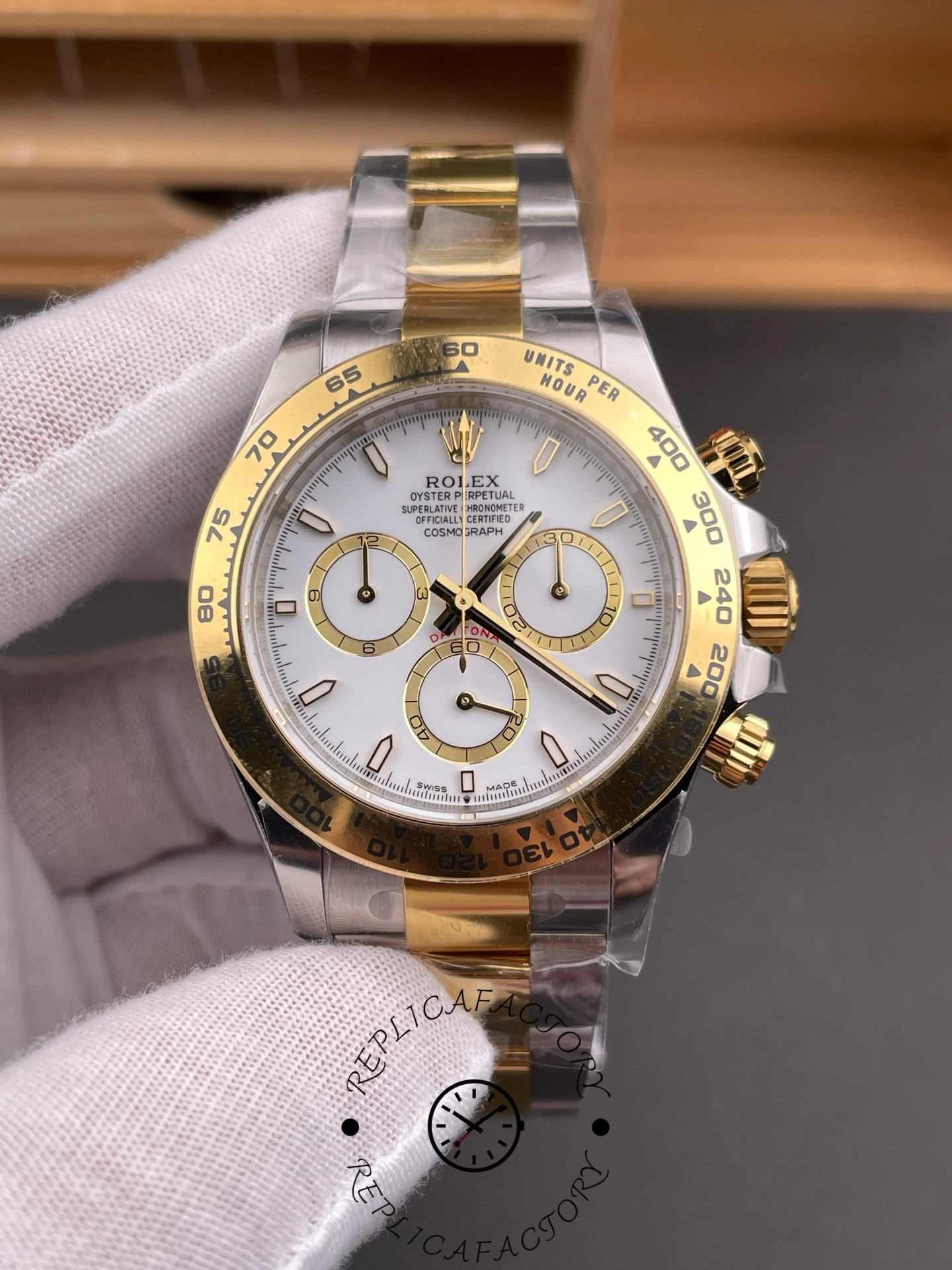 Rolex Cosmograph Daytona 116503 White Index Dial 40MM Mens Replica Watch