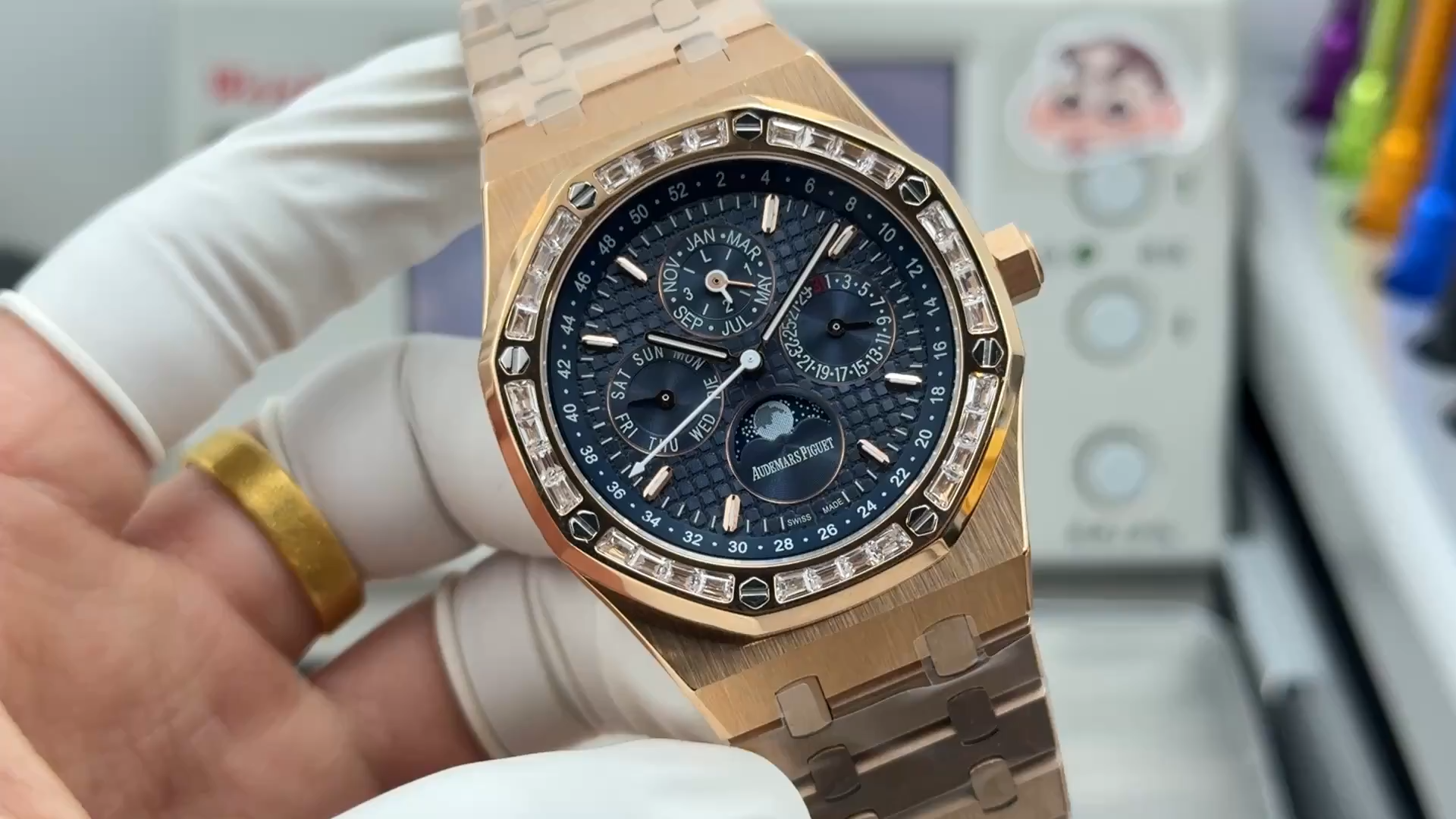 AP 26598BC.ZZ.1220BC.01 Royal Oak 41 Blue Dial 1:1 Clone Rose Gold