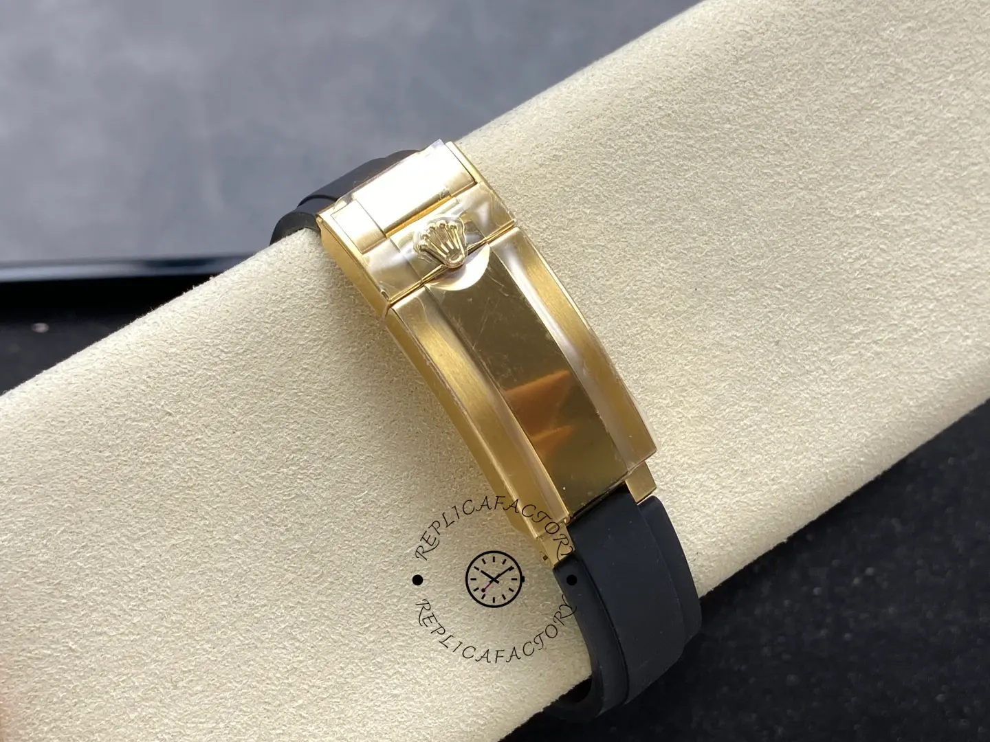 Rolex Yacht Master M226658 0001 42MM