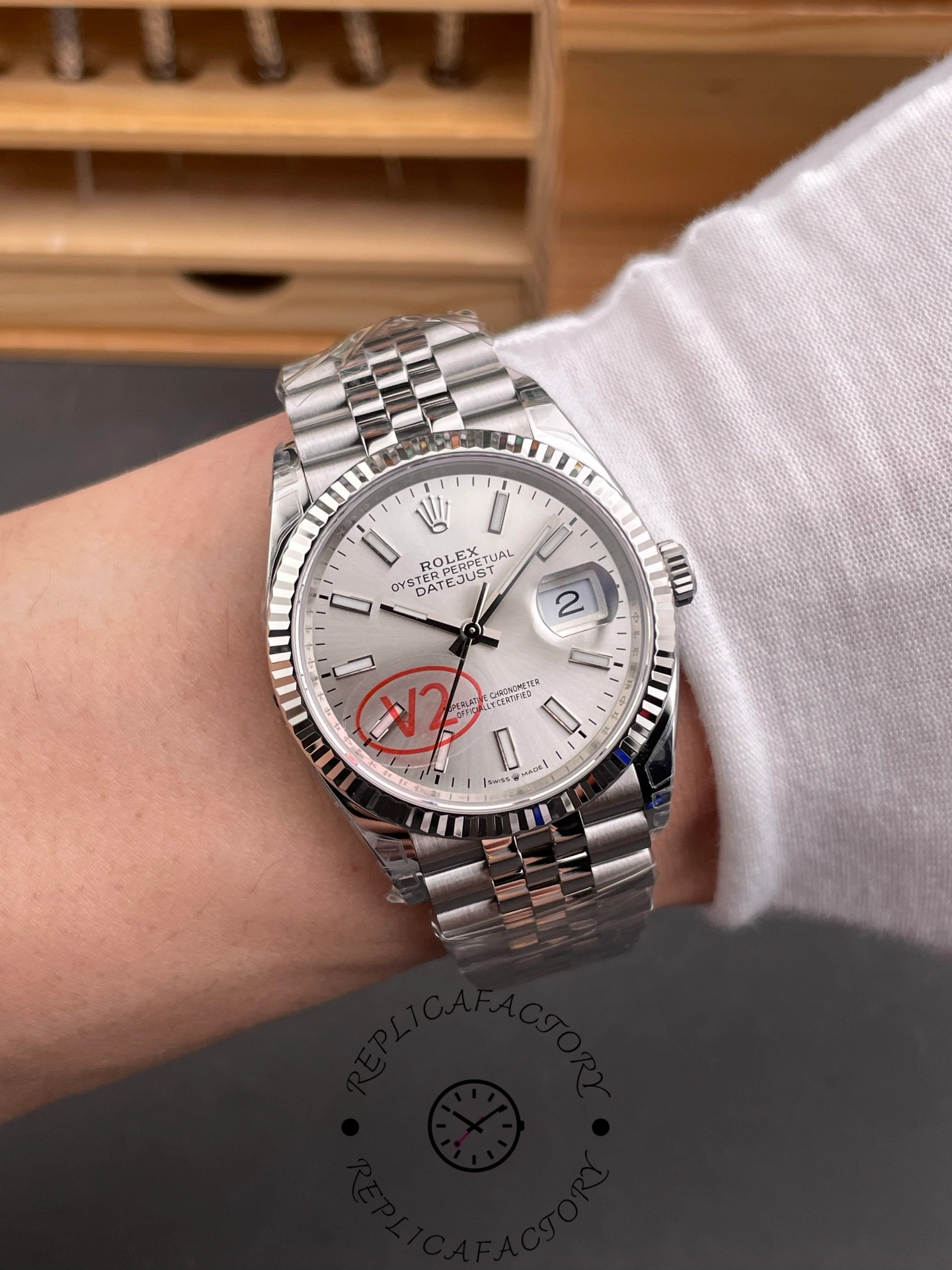 Rolex Datejust 126234 Fluted Bezel Silver Index Dial 36MM Unisex Replica Watch