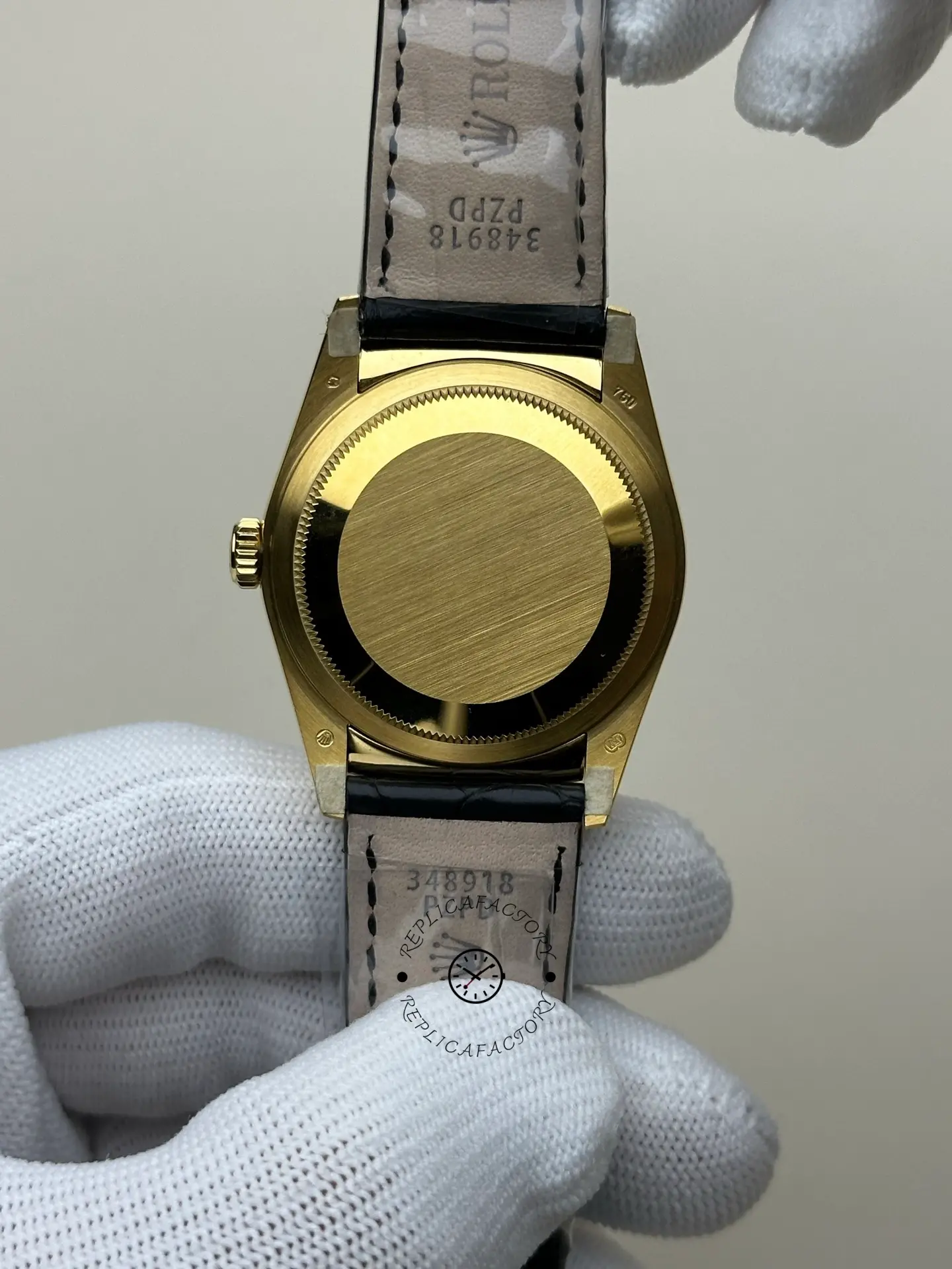 1:1 Clone Rolex Day-Date Champagne Index Dial 36 Leather Strap 118138