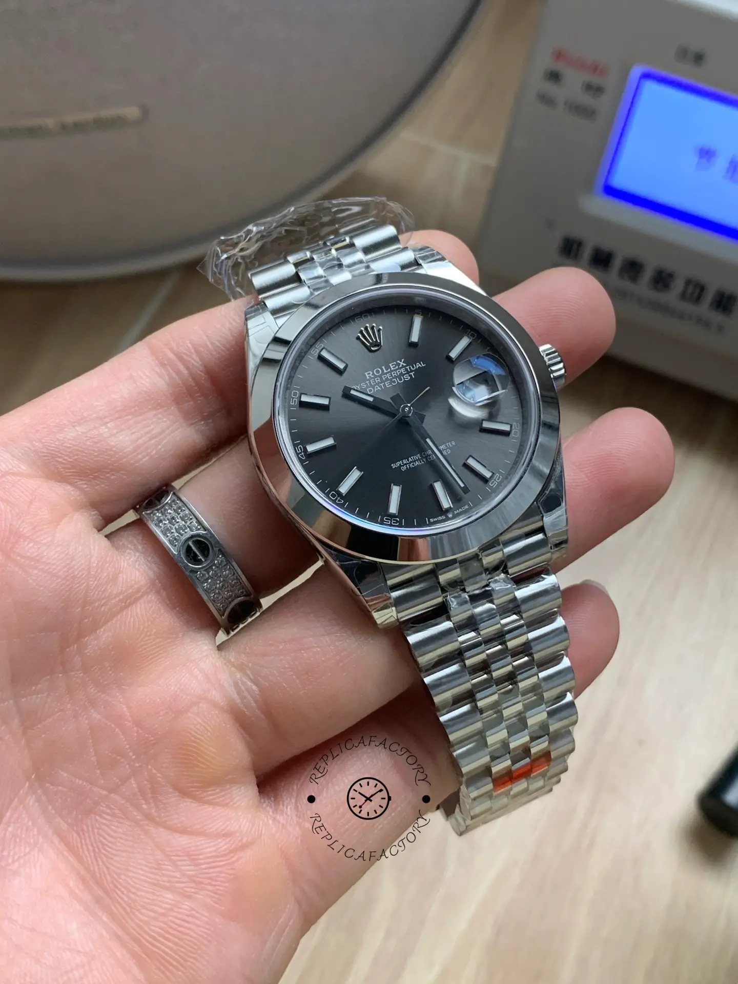 Rolex Datejust 41 Stainless Steel Grey Dial Jubilee Band M126300 0008 Men's Watch