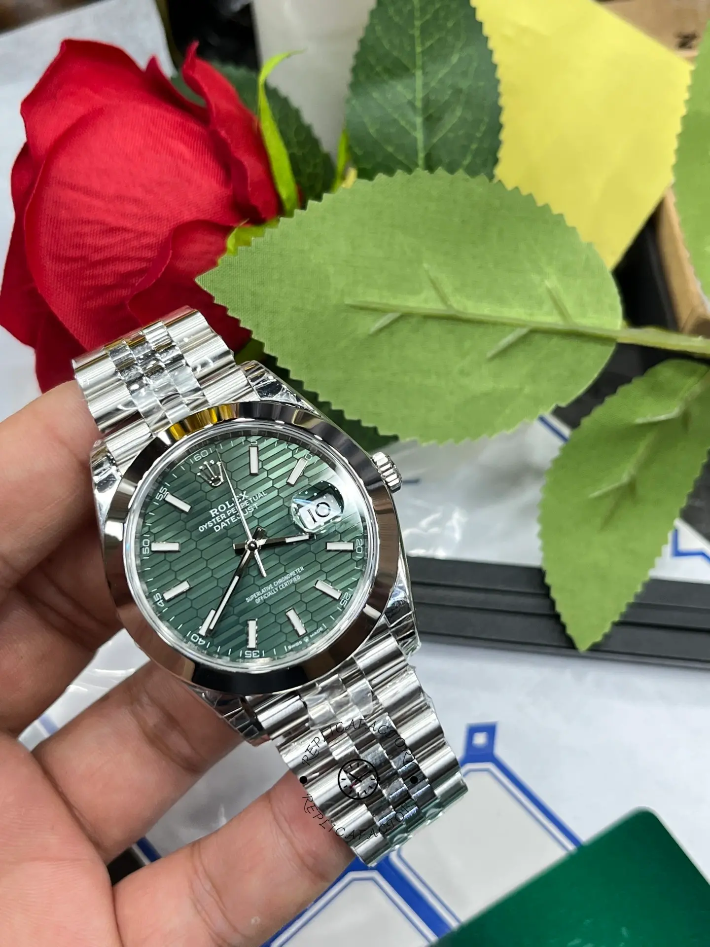 Rolex Datejust 41 Mint Green Dial with Smooth Bezel 126300 Men's Watch