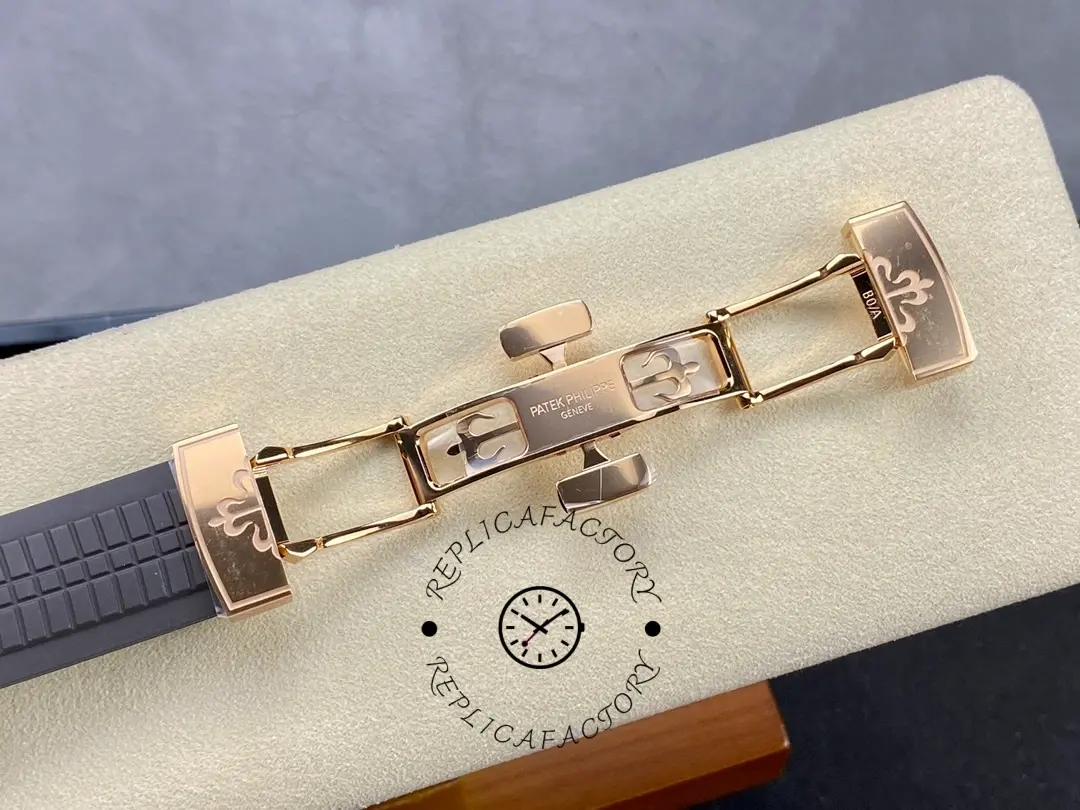 Replica Patek Philippe Aquanaut 5167R 001 40mm Mens Watch