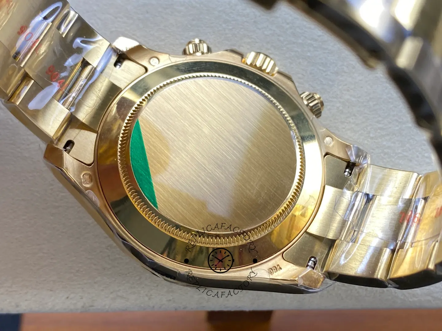 Rolex Daytona 116528 Yellow Gold Mother of Pearl Diamond Dial 40mm Mens Replica Watch