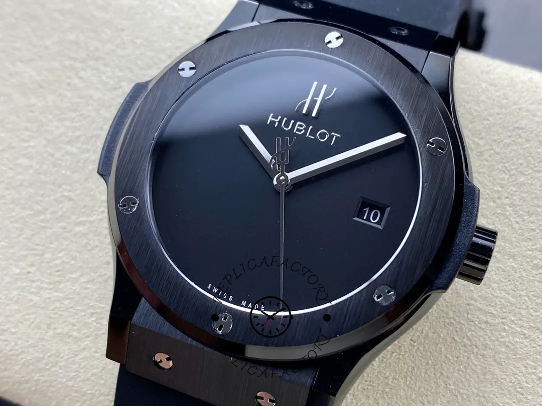 Hublot Classic Fusion 1:1 Clone 542.CX.1270.RX.MDM 42 Black Ceramic